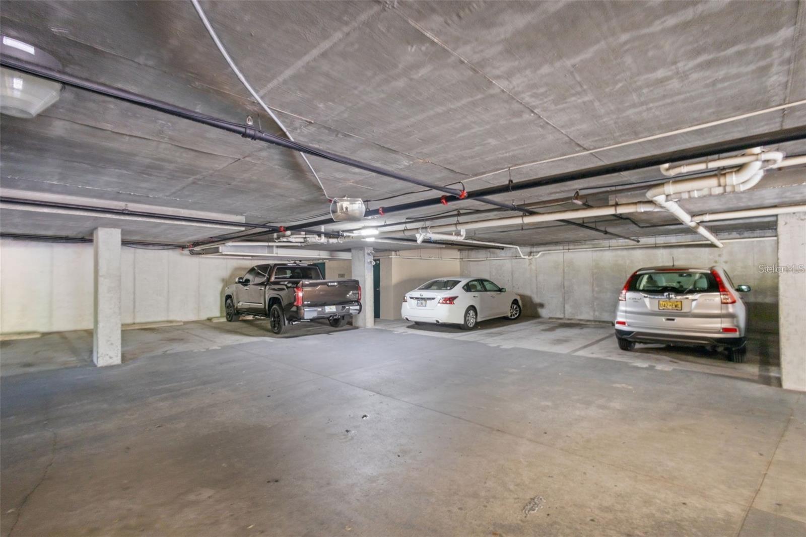 RESIDENCE AT RENAISSANCE - Residential Lease