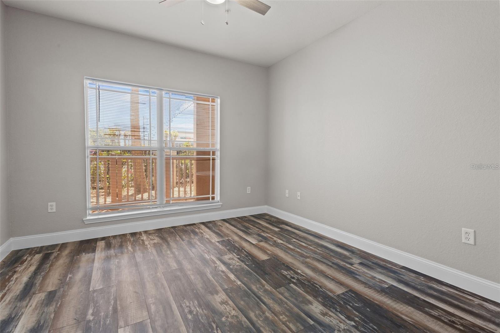 RESIDENCE AT RENAISSANCE - Residential Lease