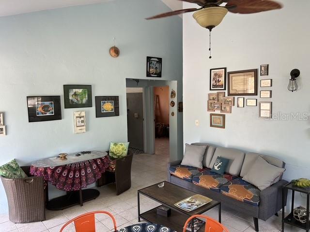 BASTIMENTO - Residential