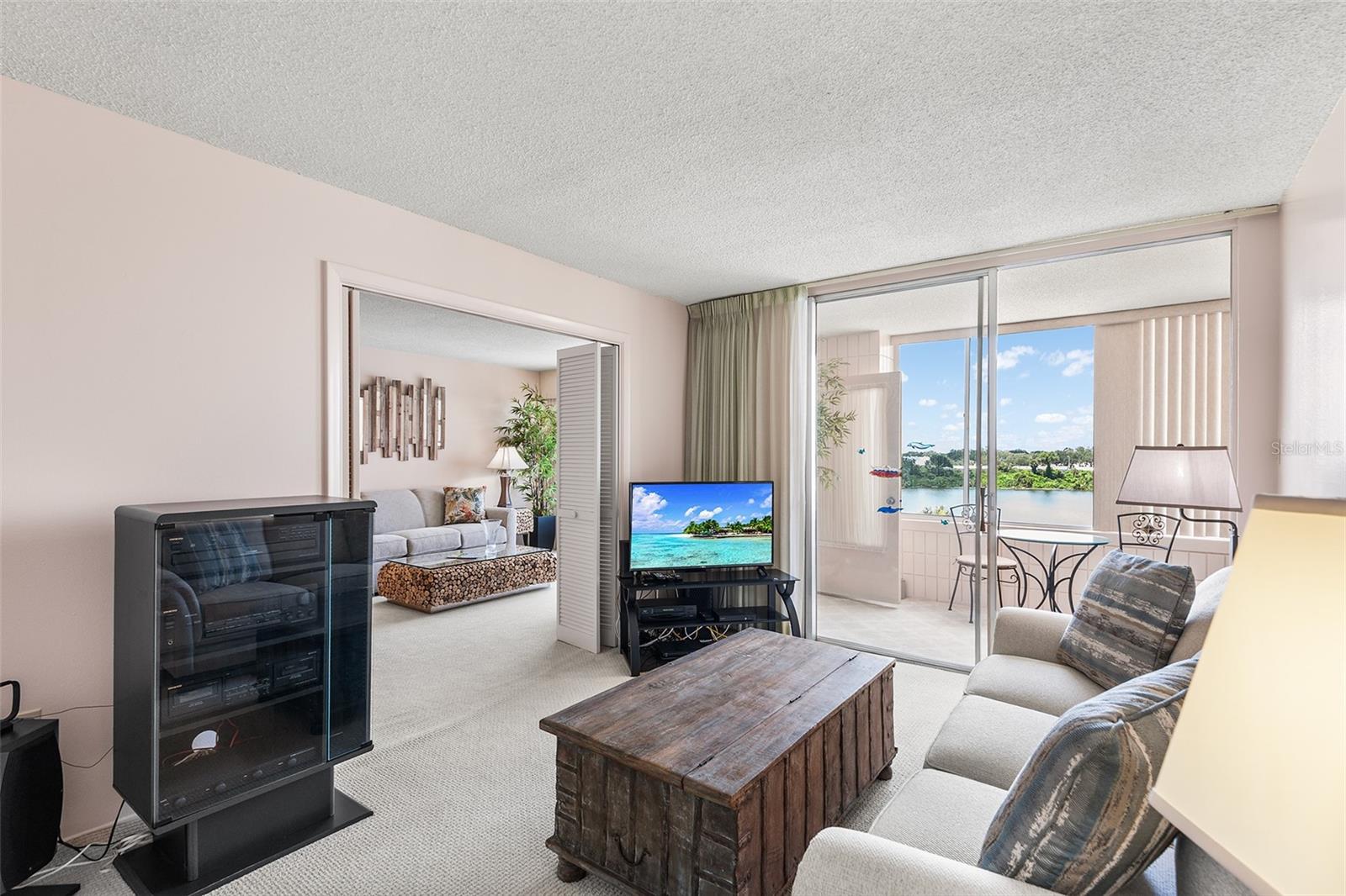 SPRING LAKE TOWERS - Residential