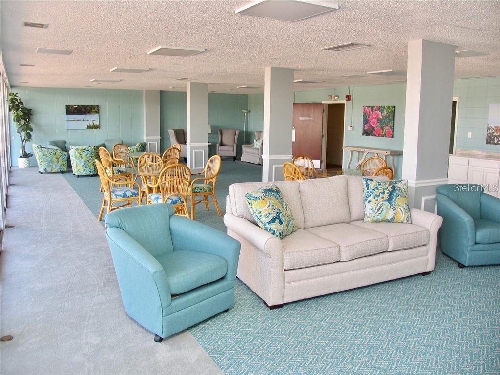 SPRING LAKE TOWERS - Residential