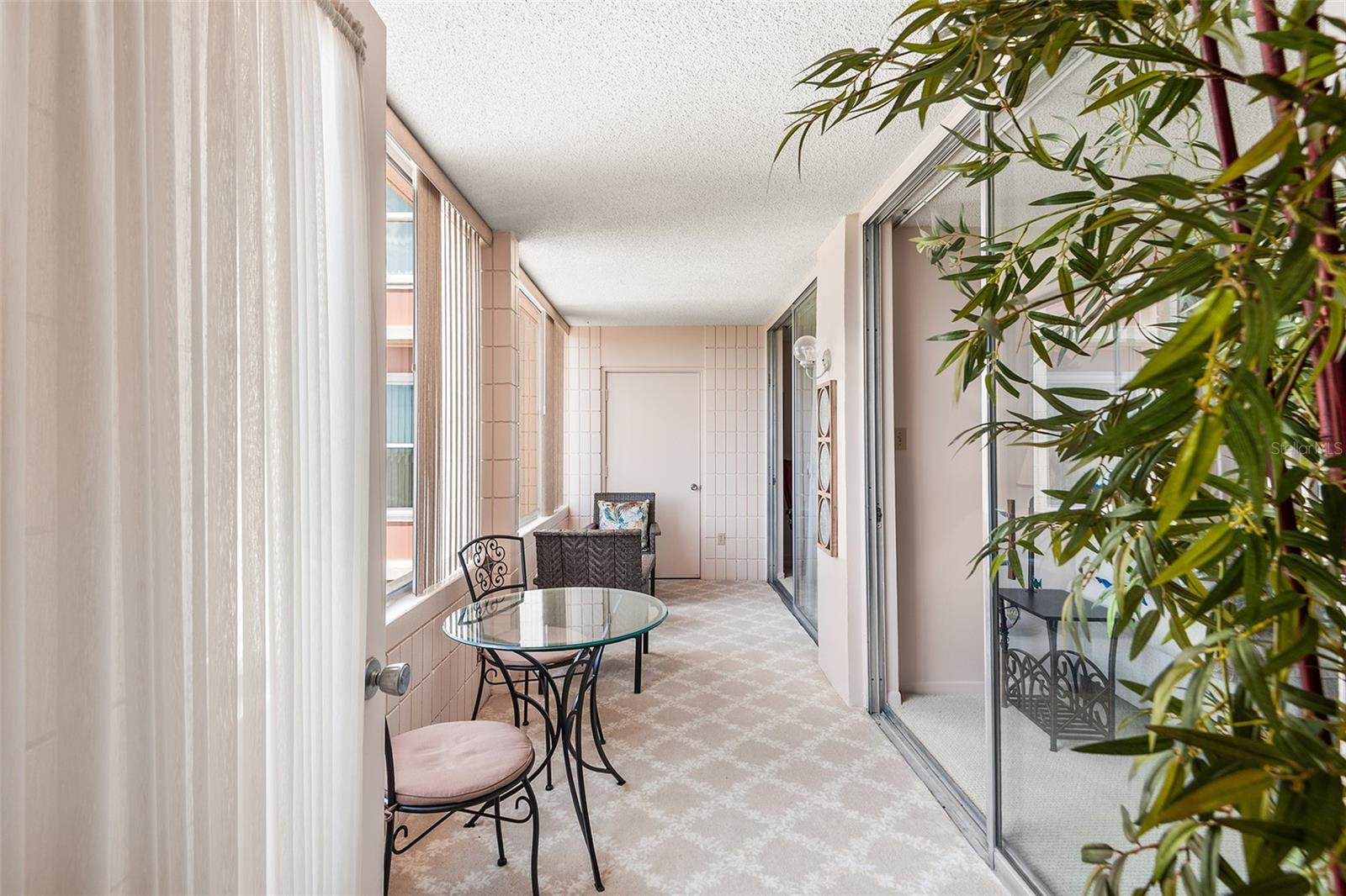 SPRING LAKE TOWERS - Residential