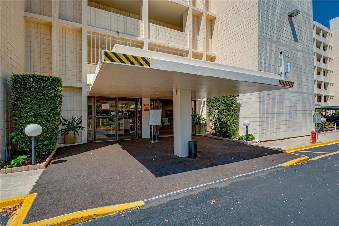 SPRING LAKE TOWERS - Residential