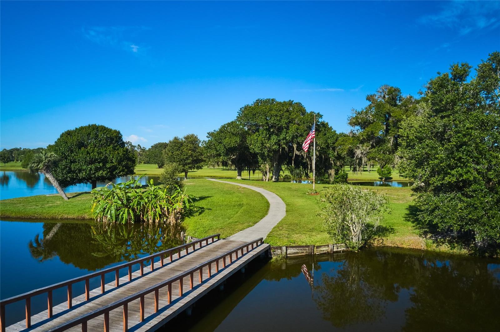 INDIAN LAKE ESTATES - Land