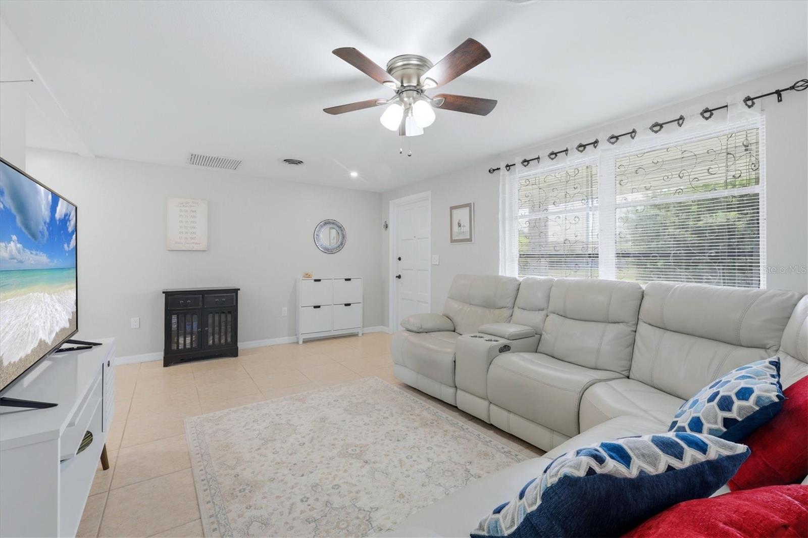 WARM MINERAL SPGS - Residential