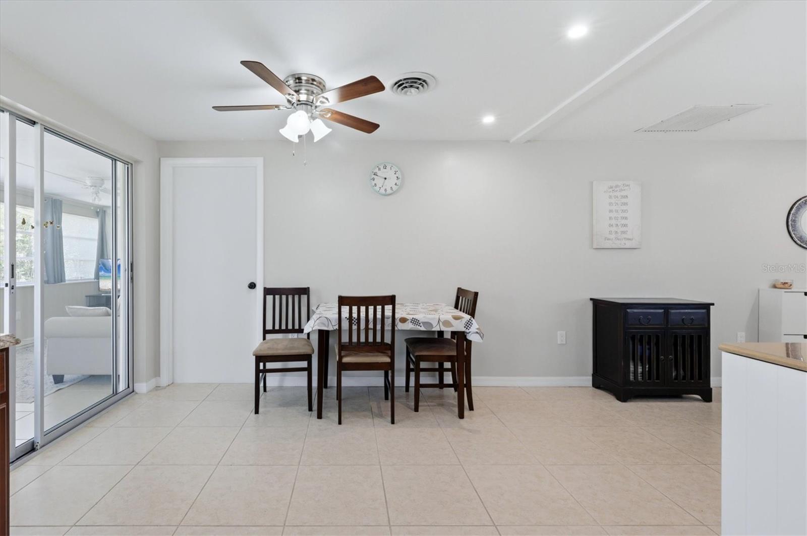 WARM MINERAL SPGS - Residential
