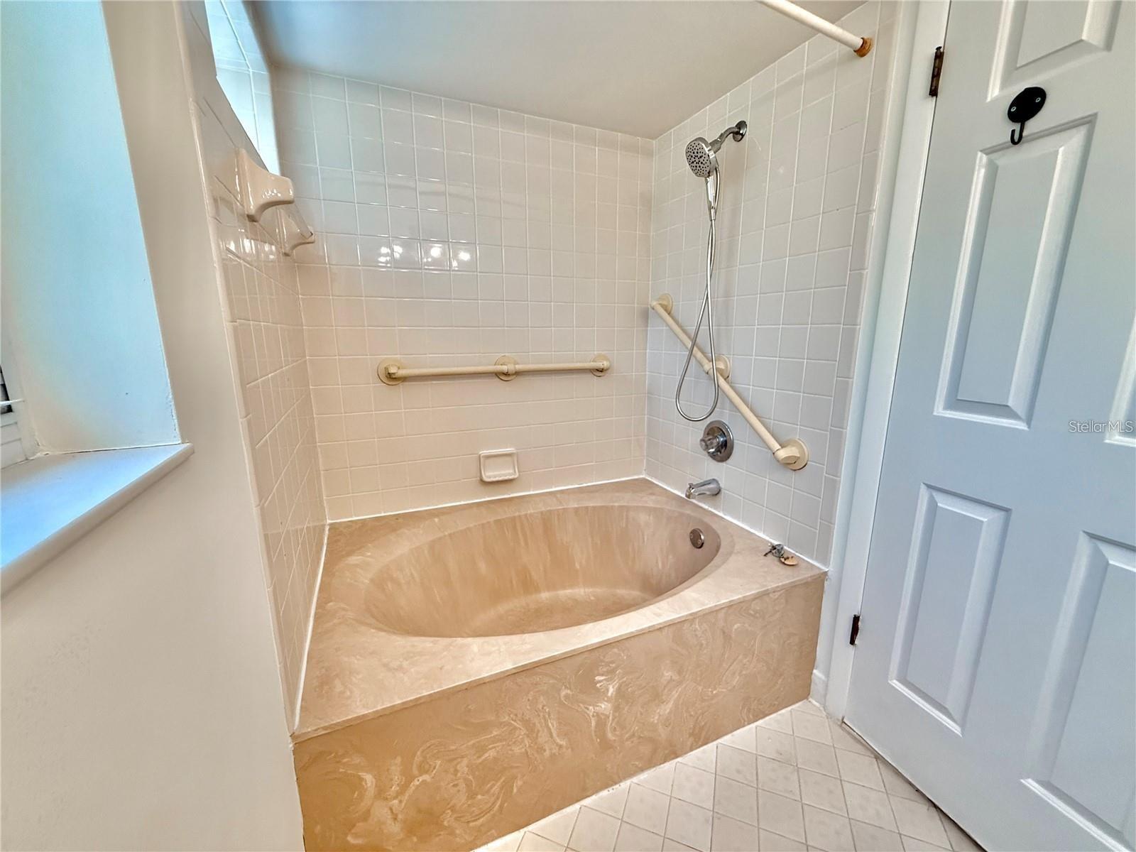 LAKESIDE/MATANZAS SHORES - Residential Lease