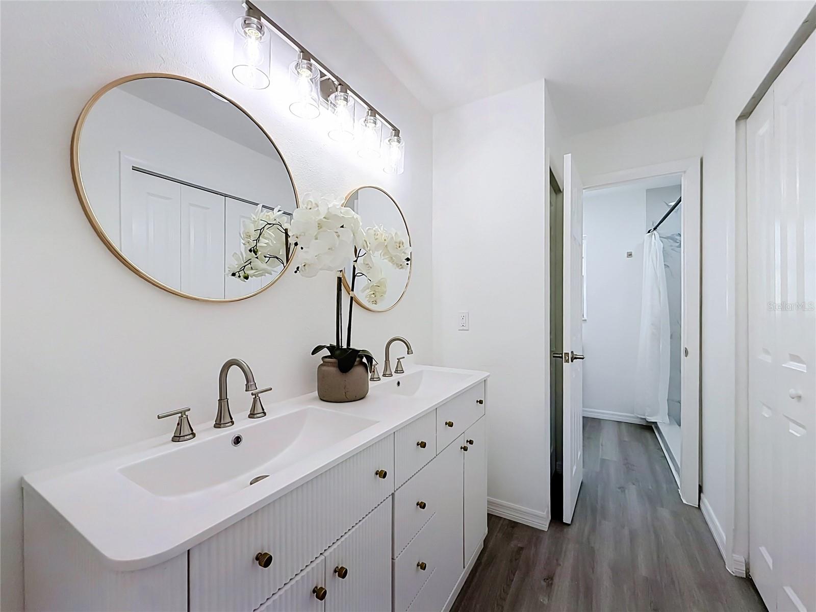 WRENWOOD HEIGHTS UNIT 2 - Residential