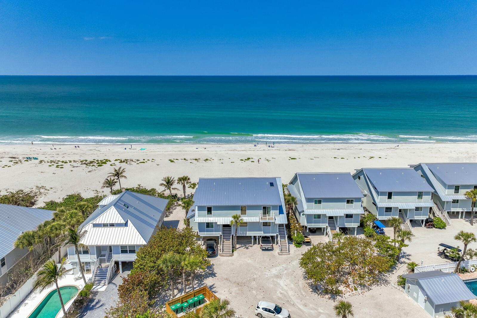 SEAGRAPE COLONY - Residential