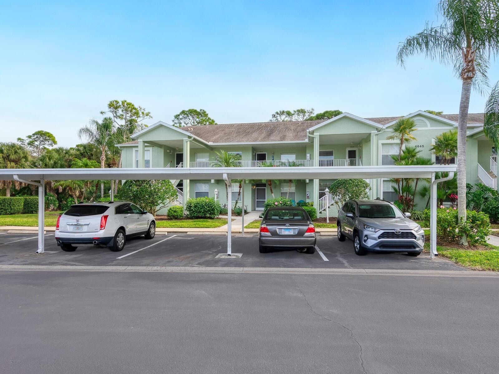 STONEYBROOK ARBOR GREENS 1 - Residential