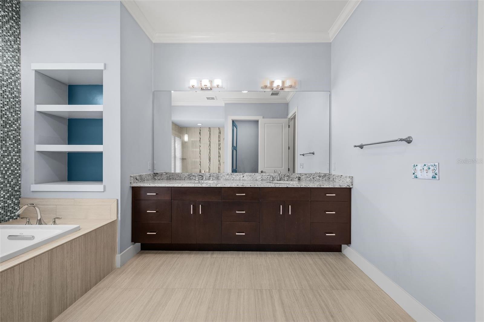 GREYSTONE - Residential
