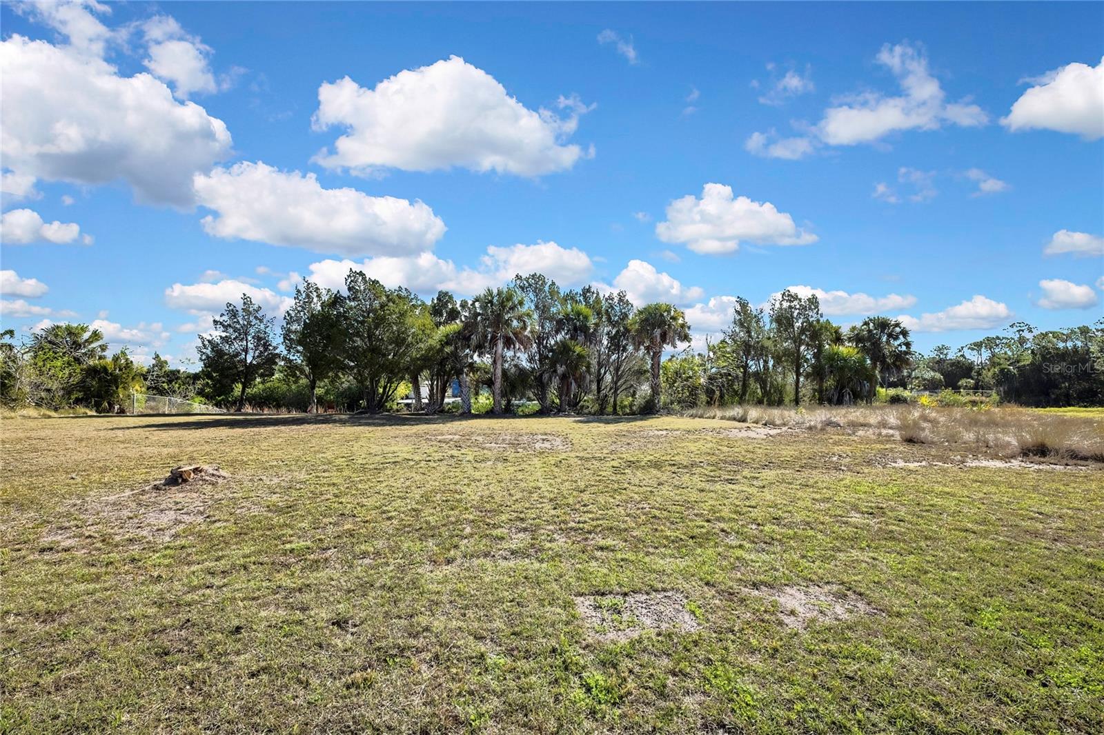 HERNANDO BEACH - Land