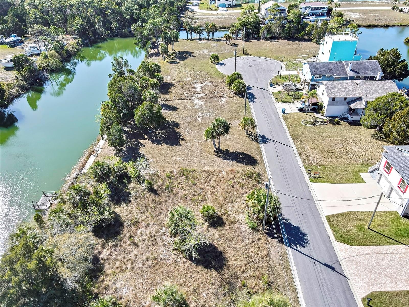 HERNANDO BEACH - Land
