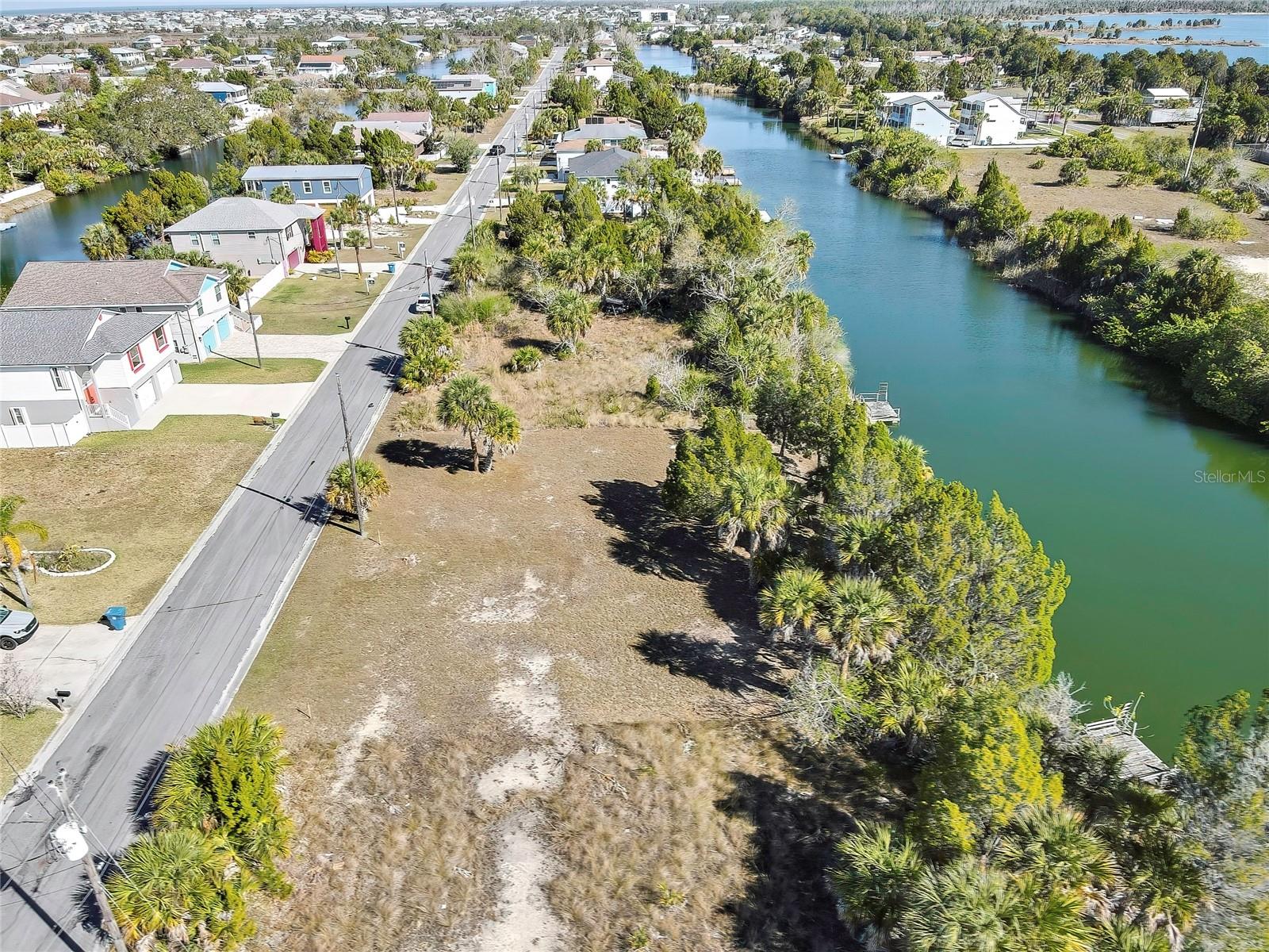 HERNANDO BEACH - Land
