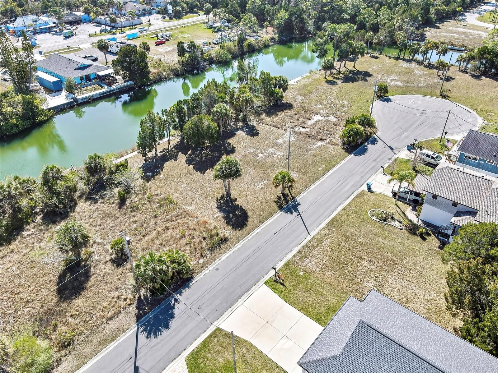 HERNANDO BEACH - Land