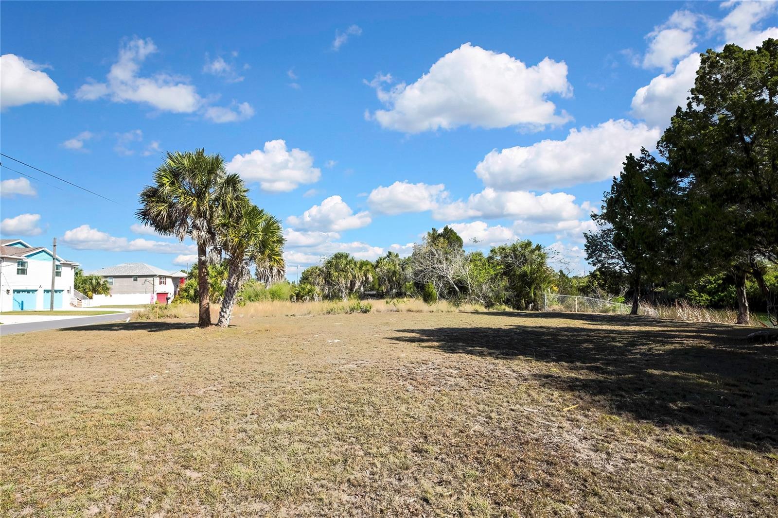 HERNANDO BEACH - Land