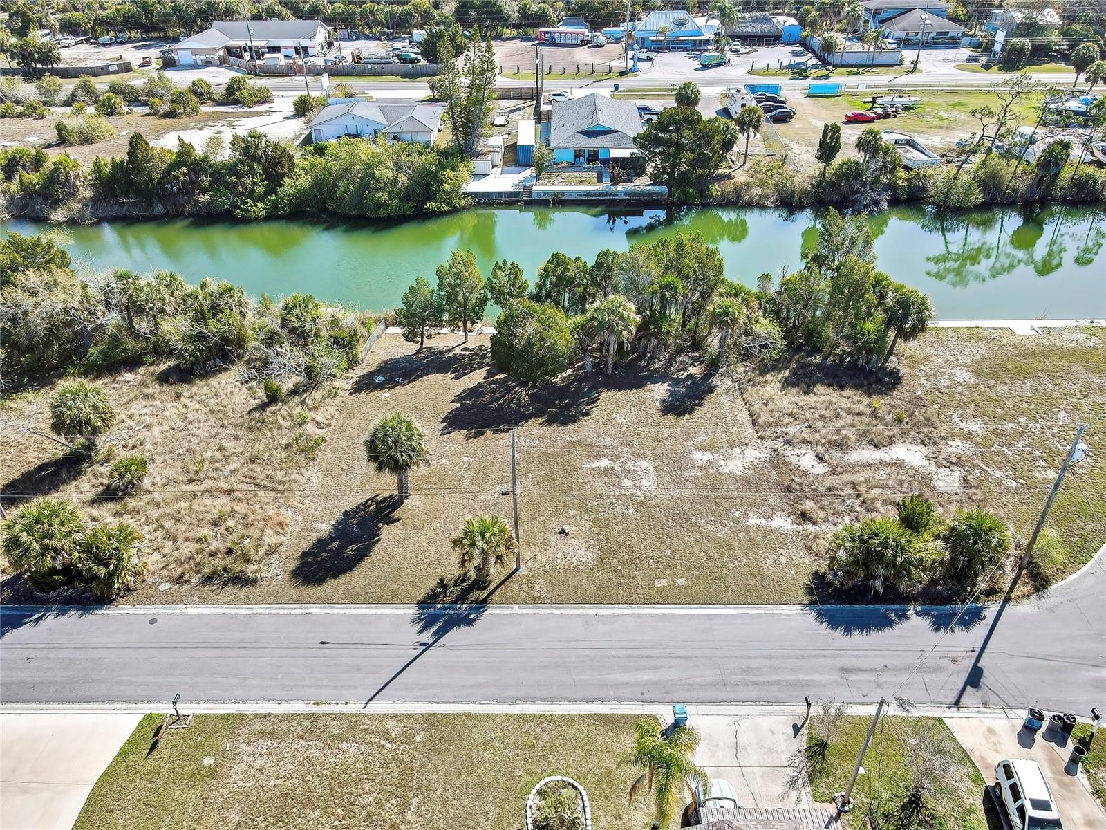 HERNANDO BEACH - Land