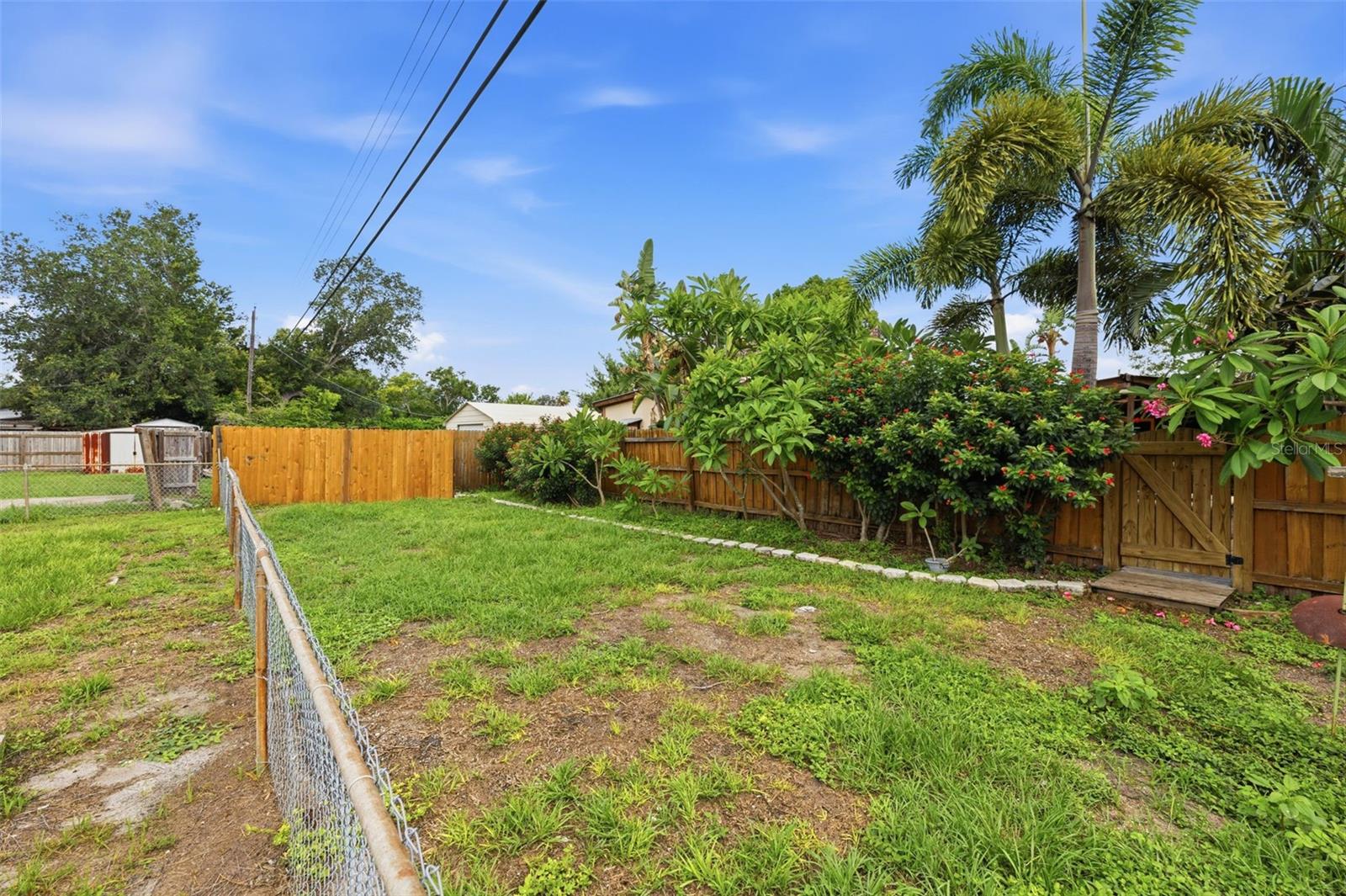 GANDY GARDENS 4 - Residential