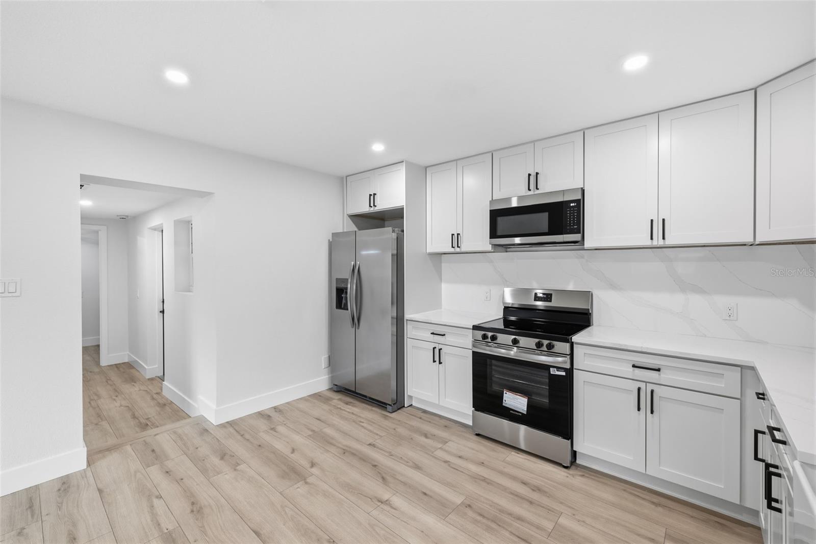 GANDY GARDENS 4 - Residential