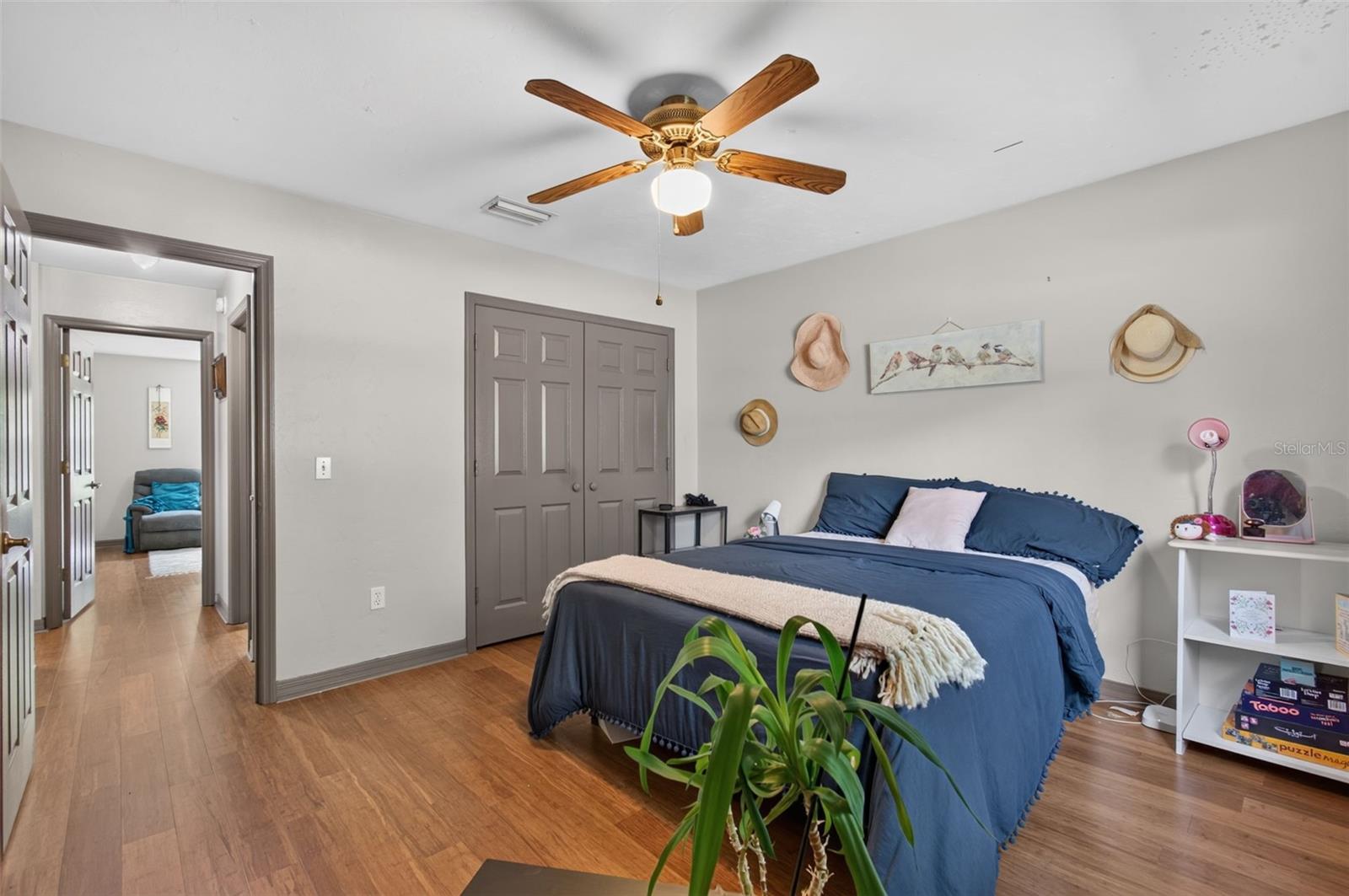 ROYAL GARDENS PH V - Residential