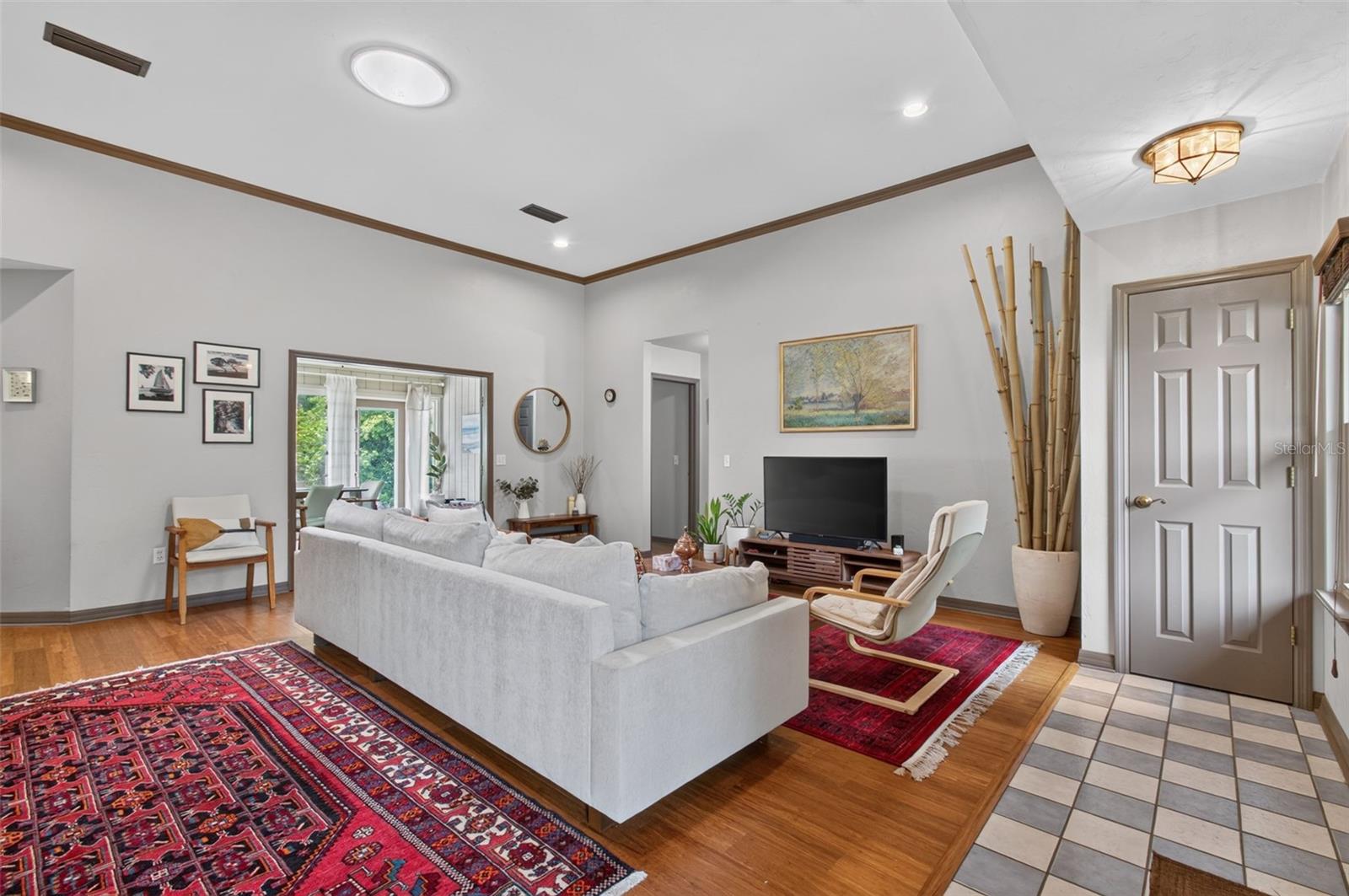 ROYAL GARDENS PH V - Residential