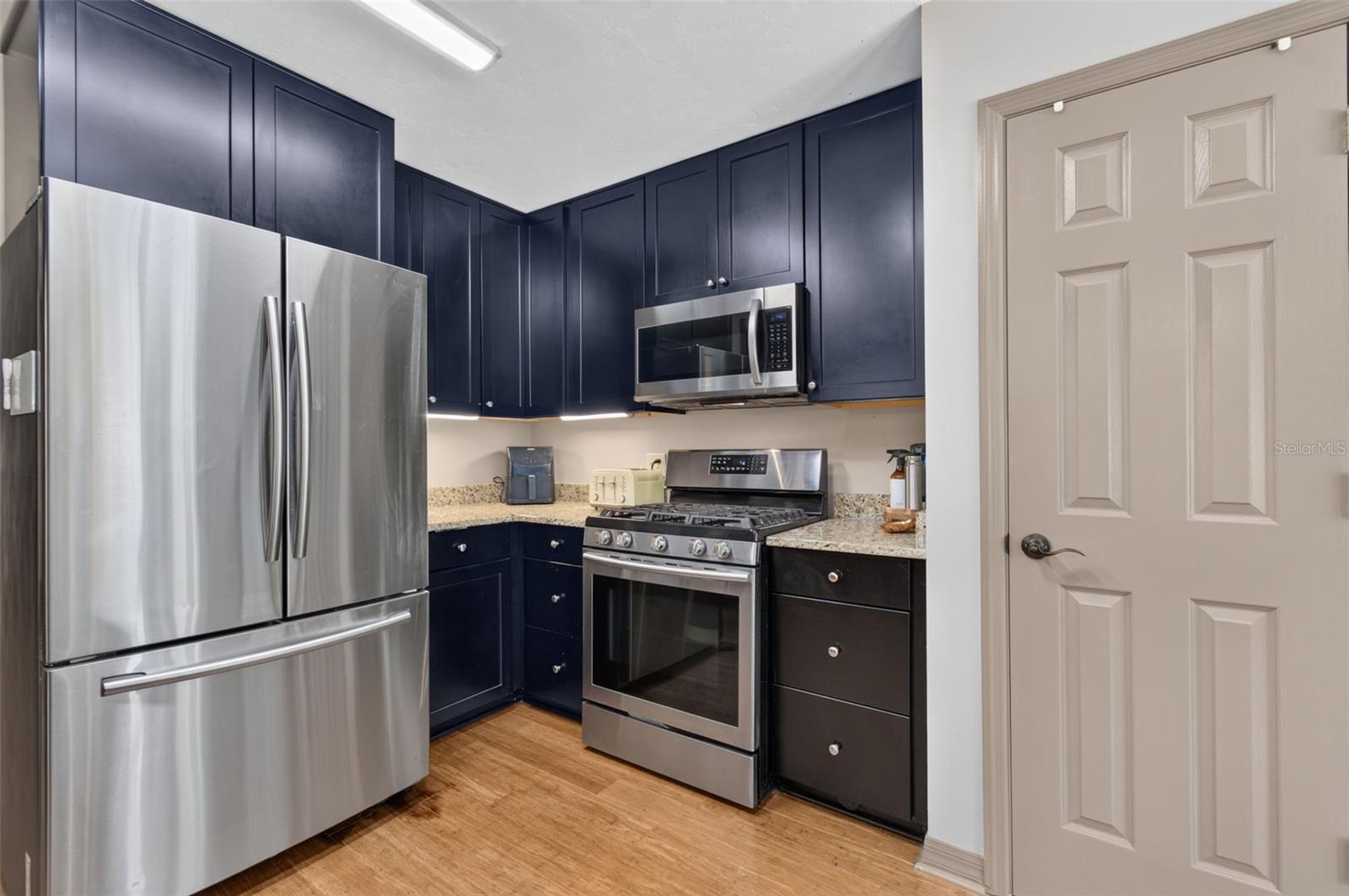 ROYAL GARDENS PH V - Residential
