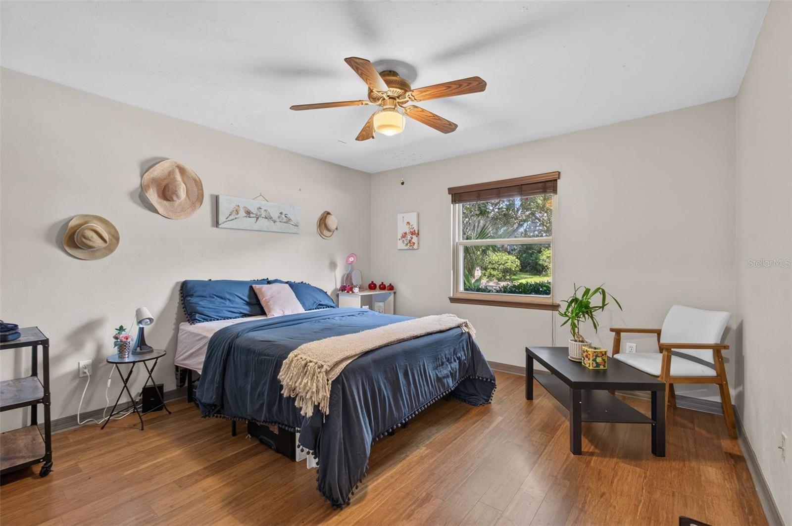 ROYAL GARDENS PH V - Residential