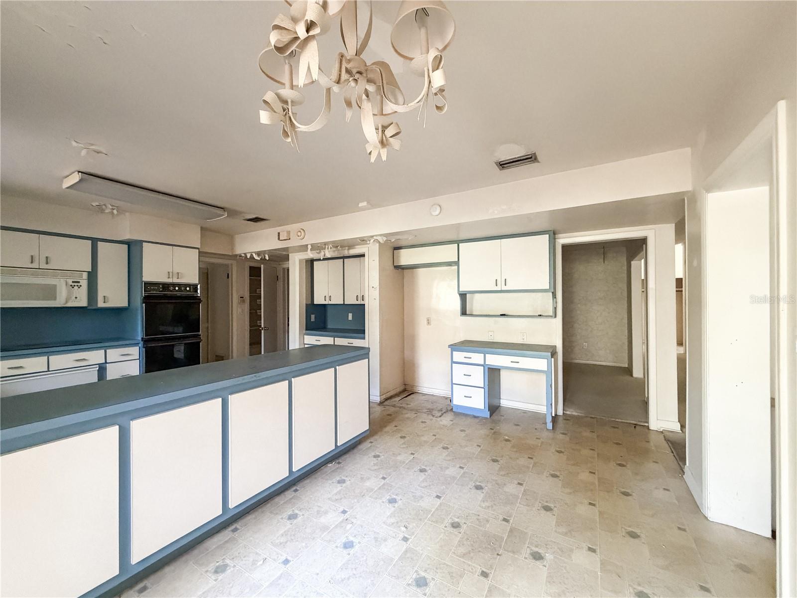 PINE HILL ESTATE ADD 1 - Residential