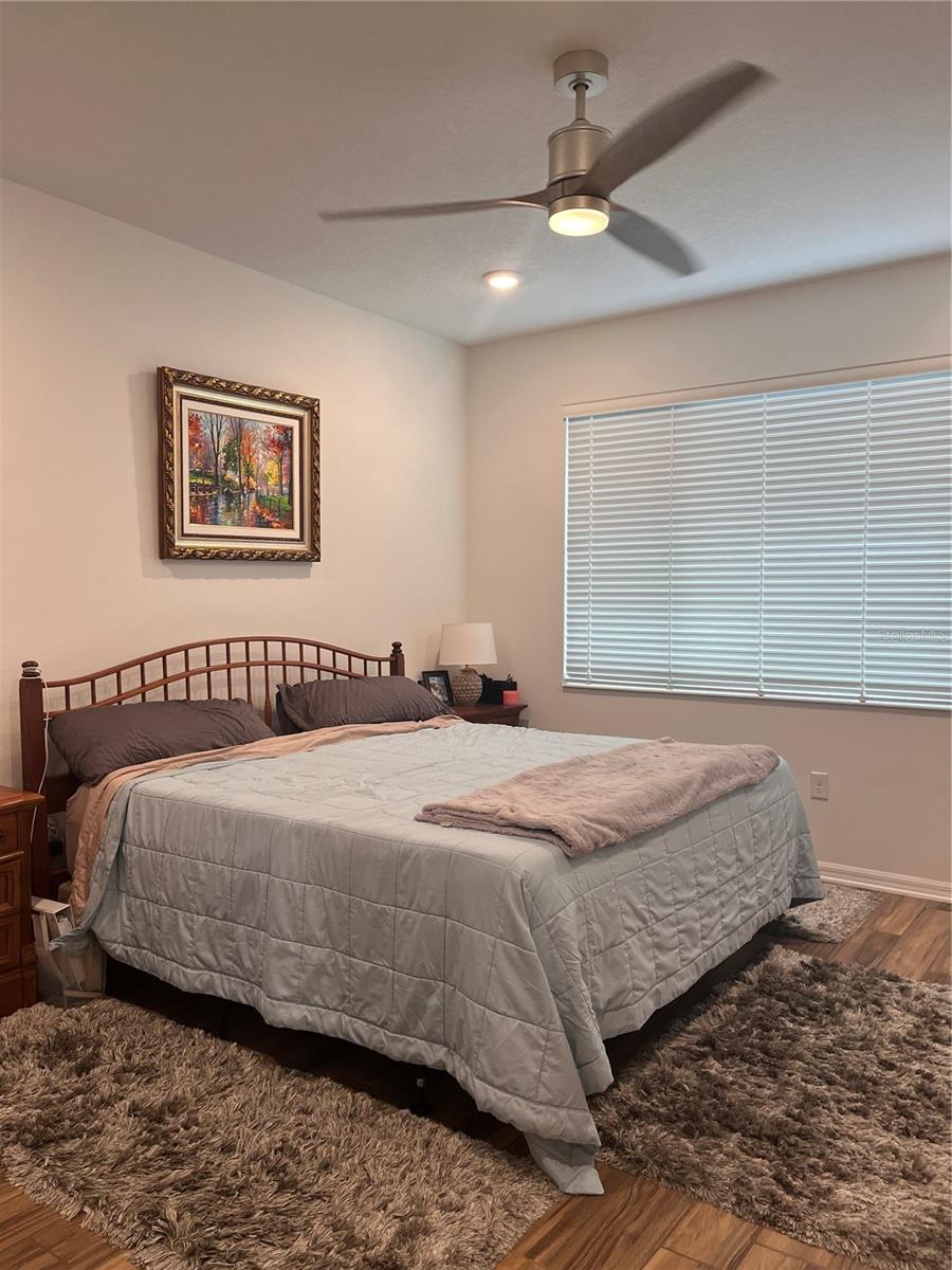 ON TOP OF THE WORLD - Residential Lease