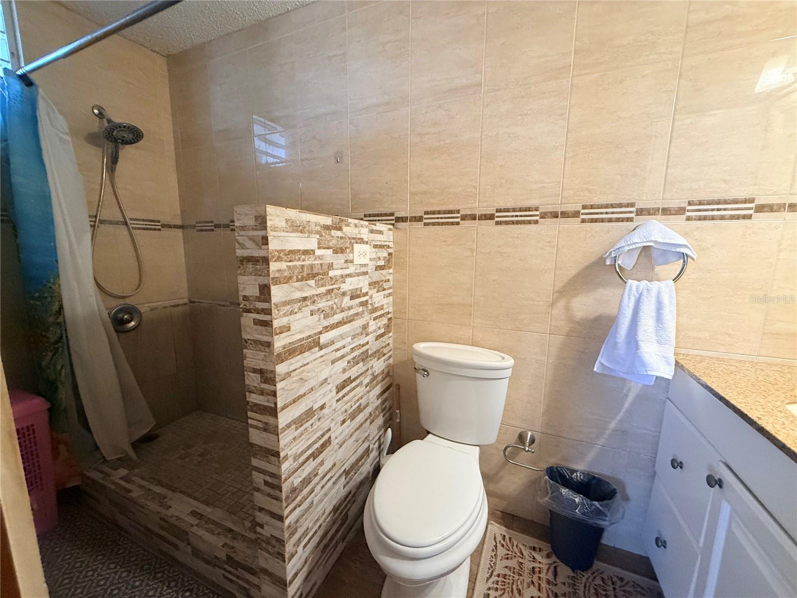 URB. BORINQUEN - Residential