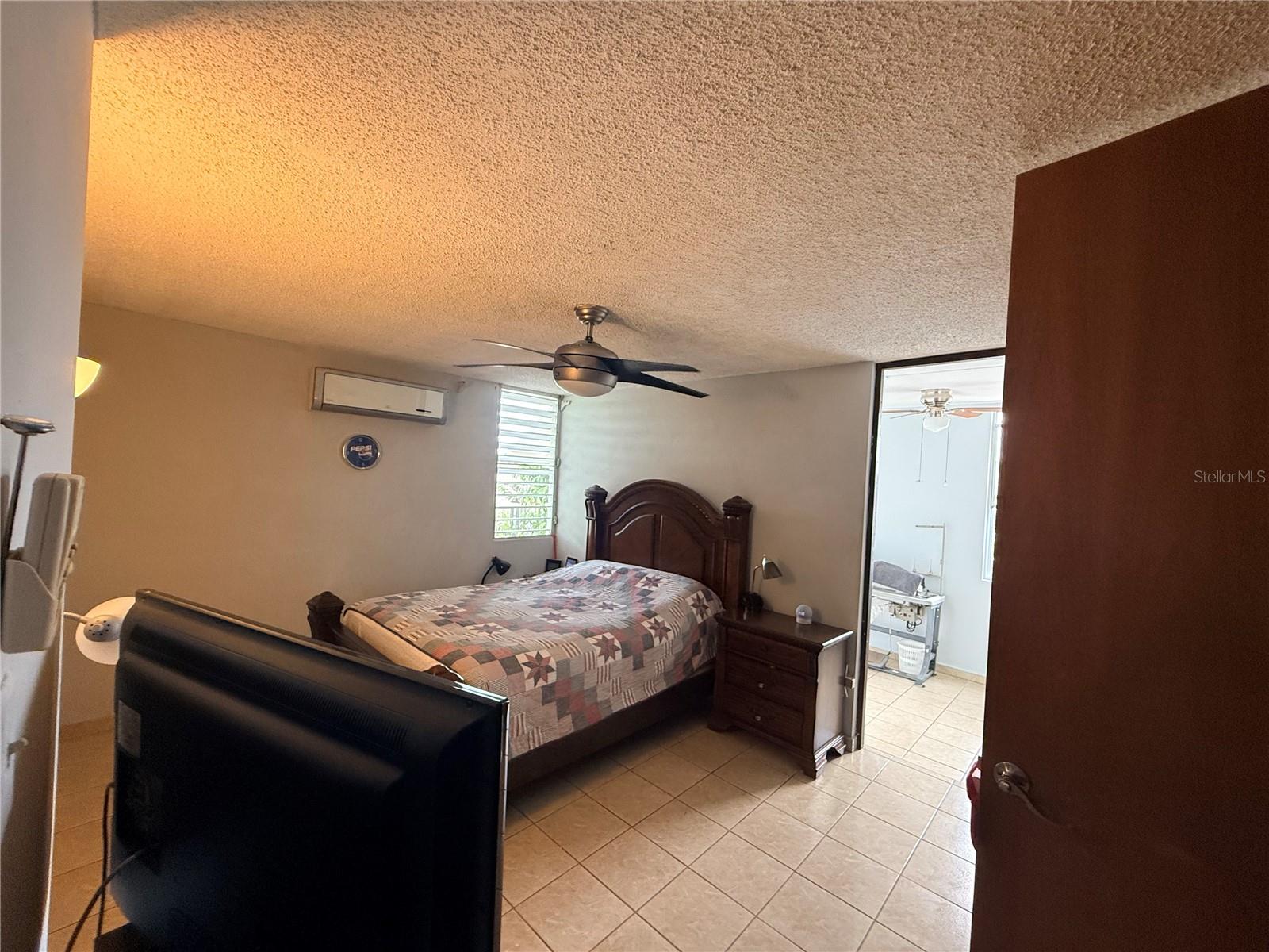 URB. BORINQUEN - Residential