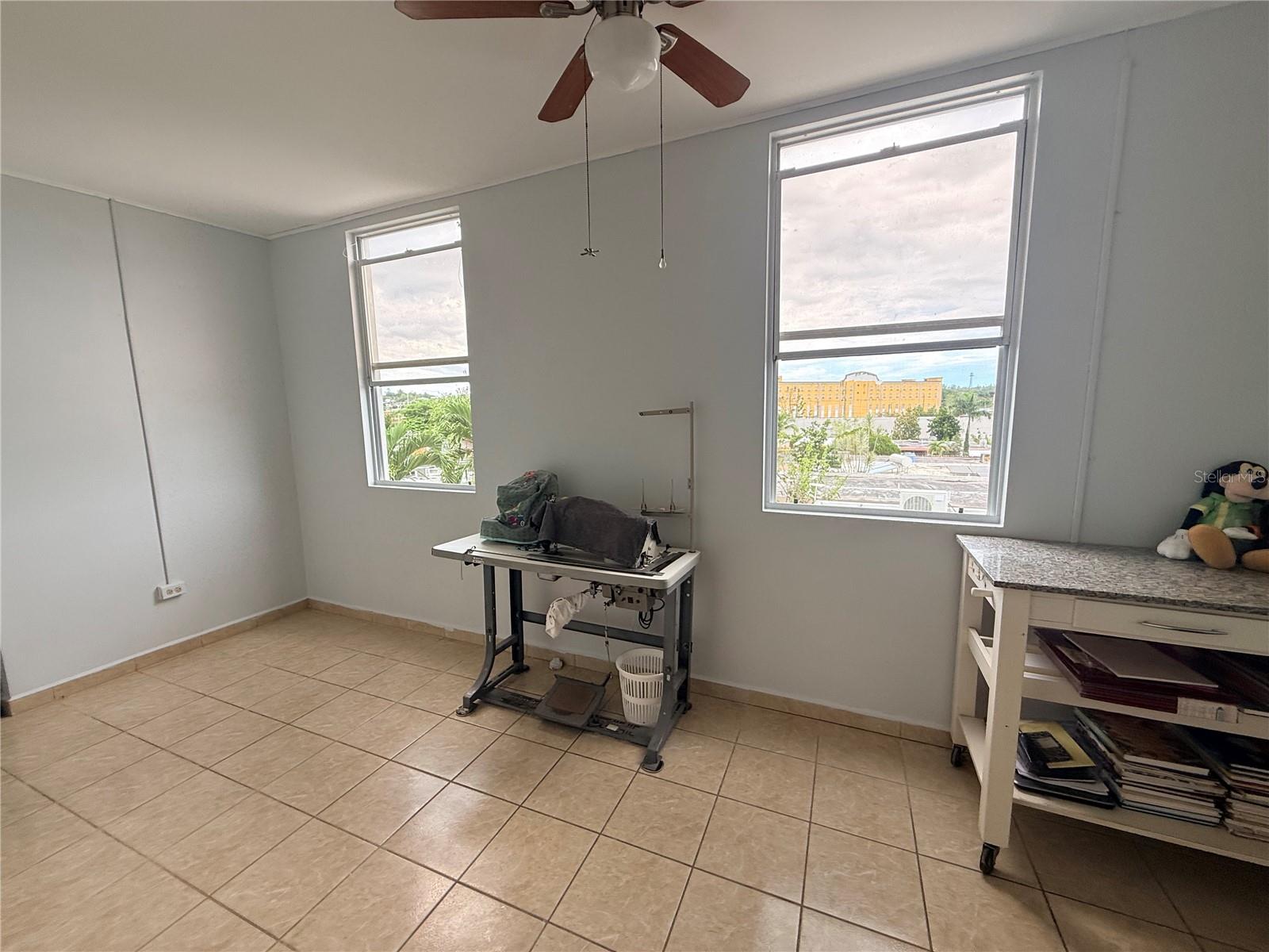 URB. BORINQUEN - Residential