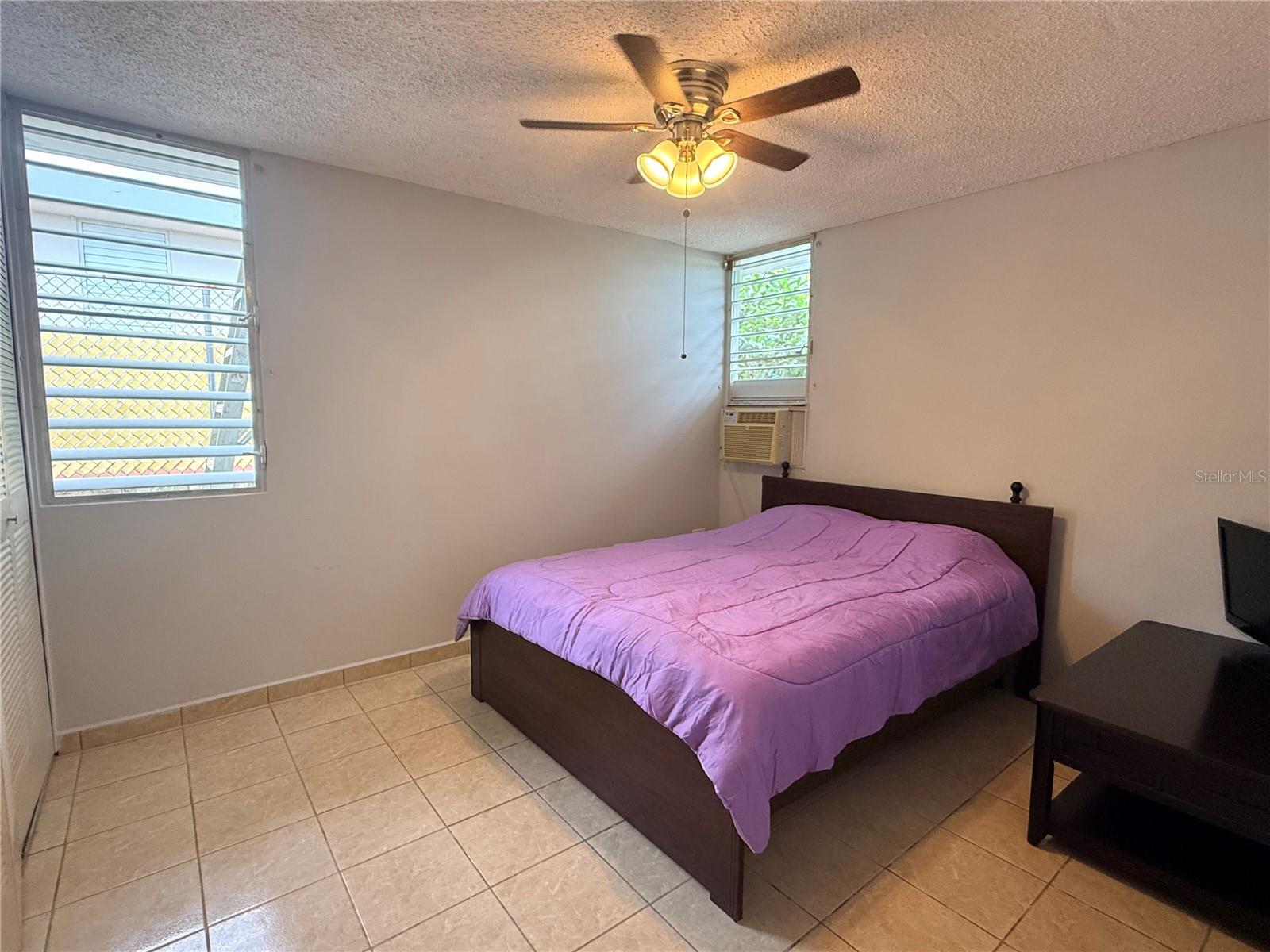 URB. BORINQUEN - Residential