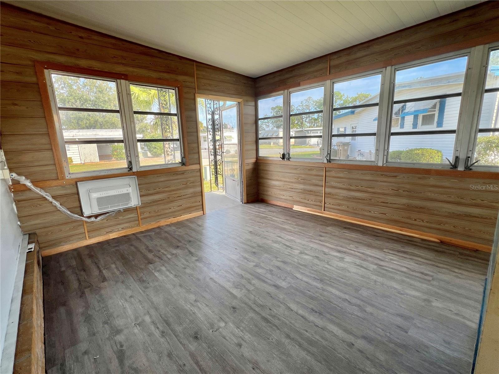 HAWTHORNE AT LEESBURG A COOP - Residential