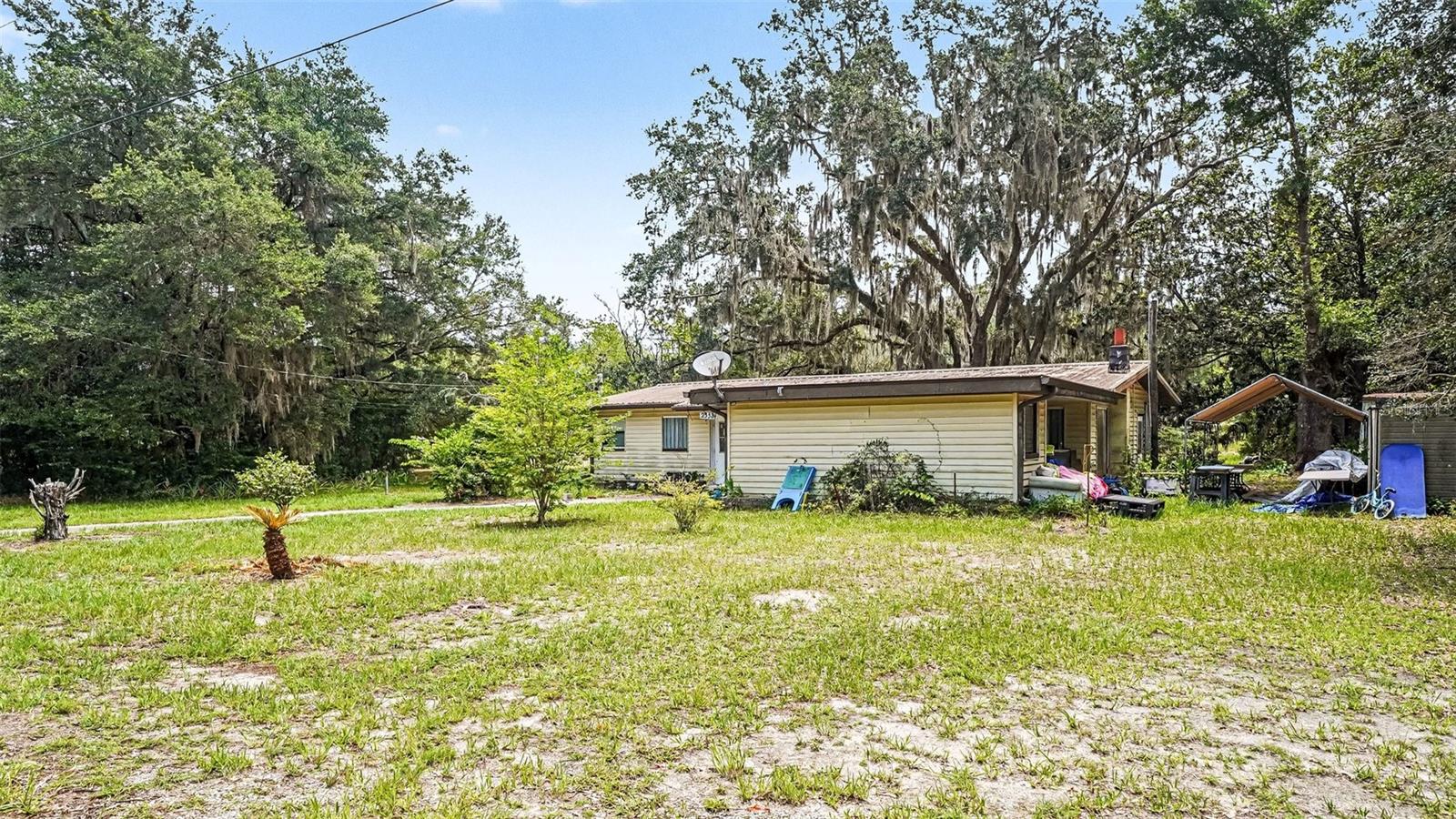 RAINBOW LAKES ESTATE - Residential
