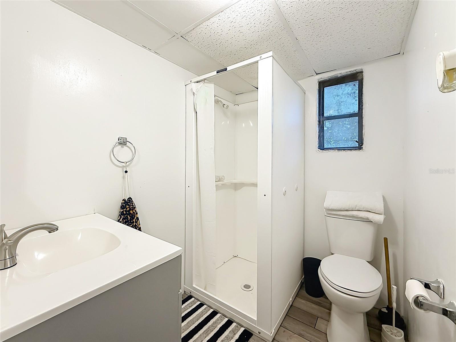 ACREAGE & UNREC - Residential