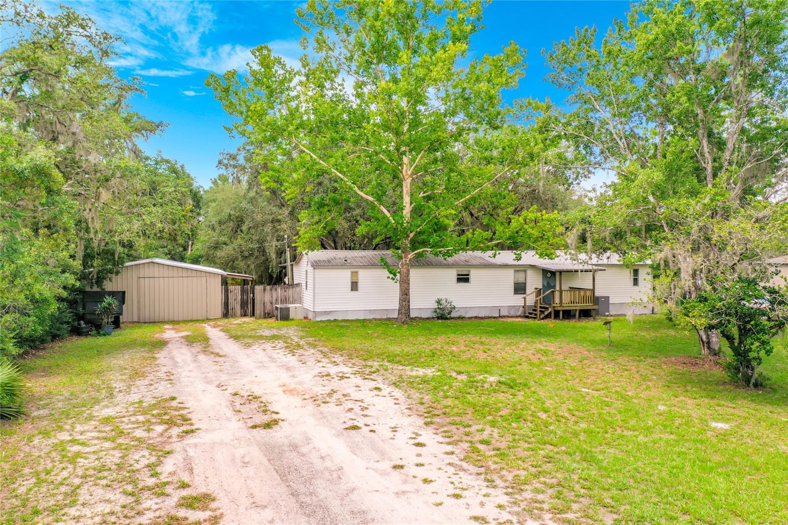 ACREAGE & UNREC - Residential
