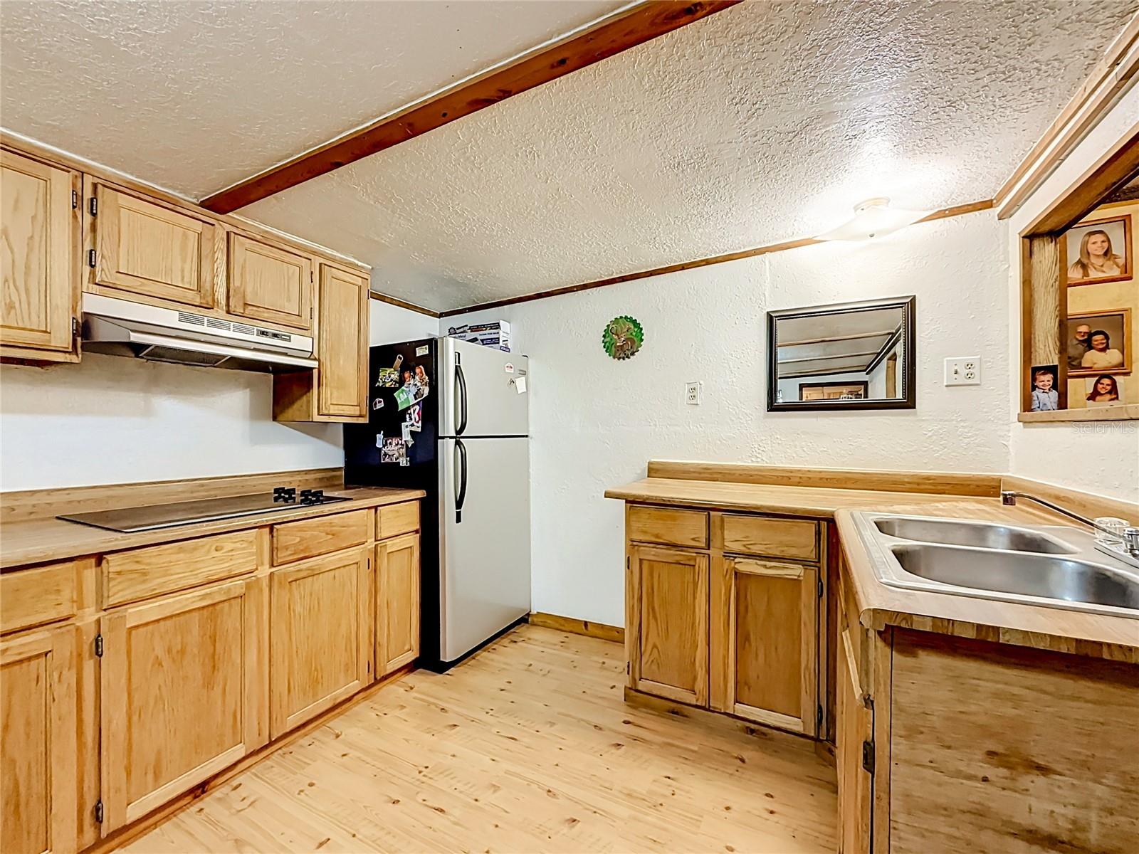 ACREAGE & UNREC - Residential