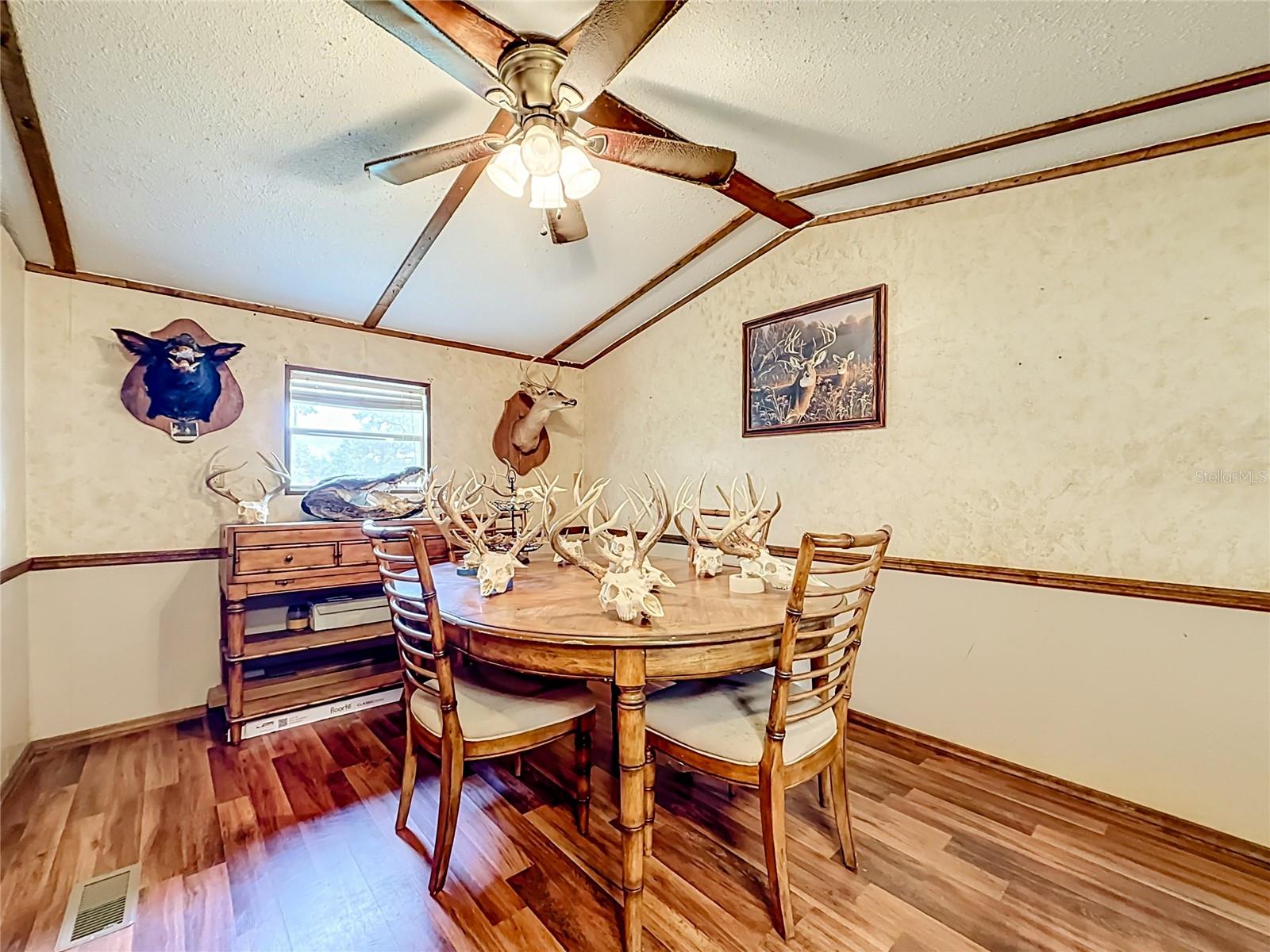 ACREAGE & UNREC - Residential