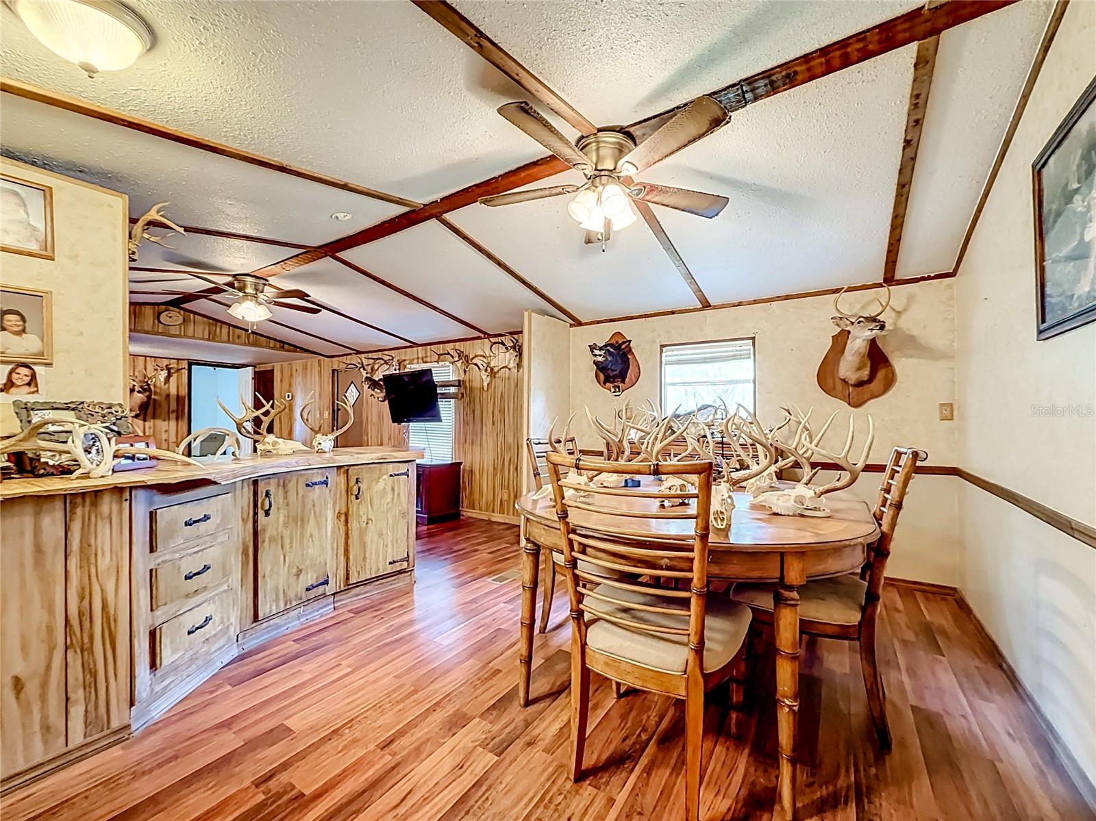 ACREAGE & UNREC - Residential