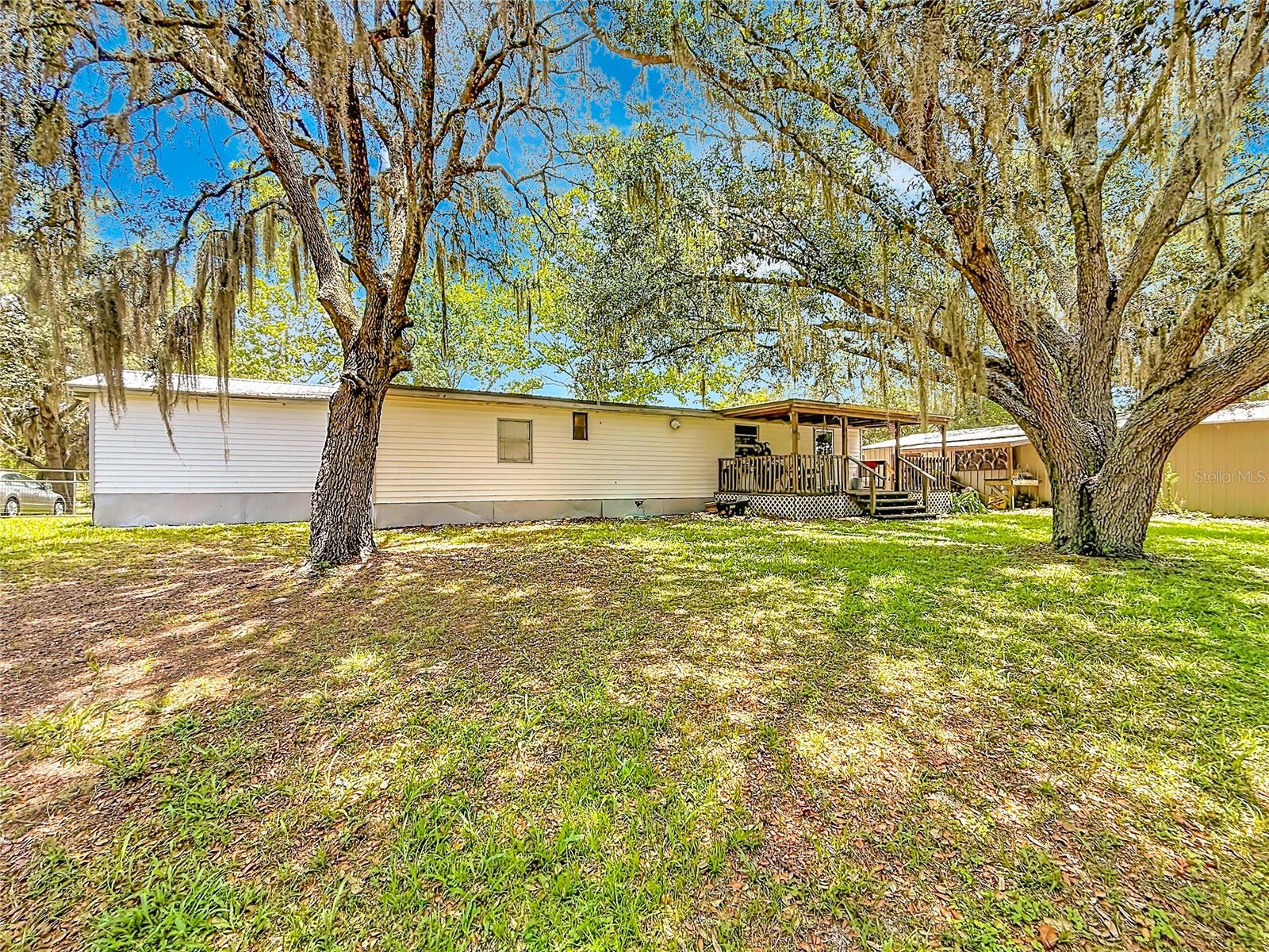 ACREAGE & UNREC - Residential