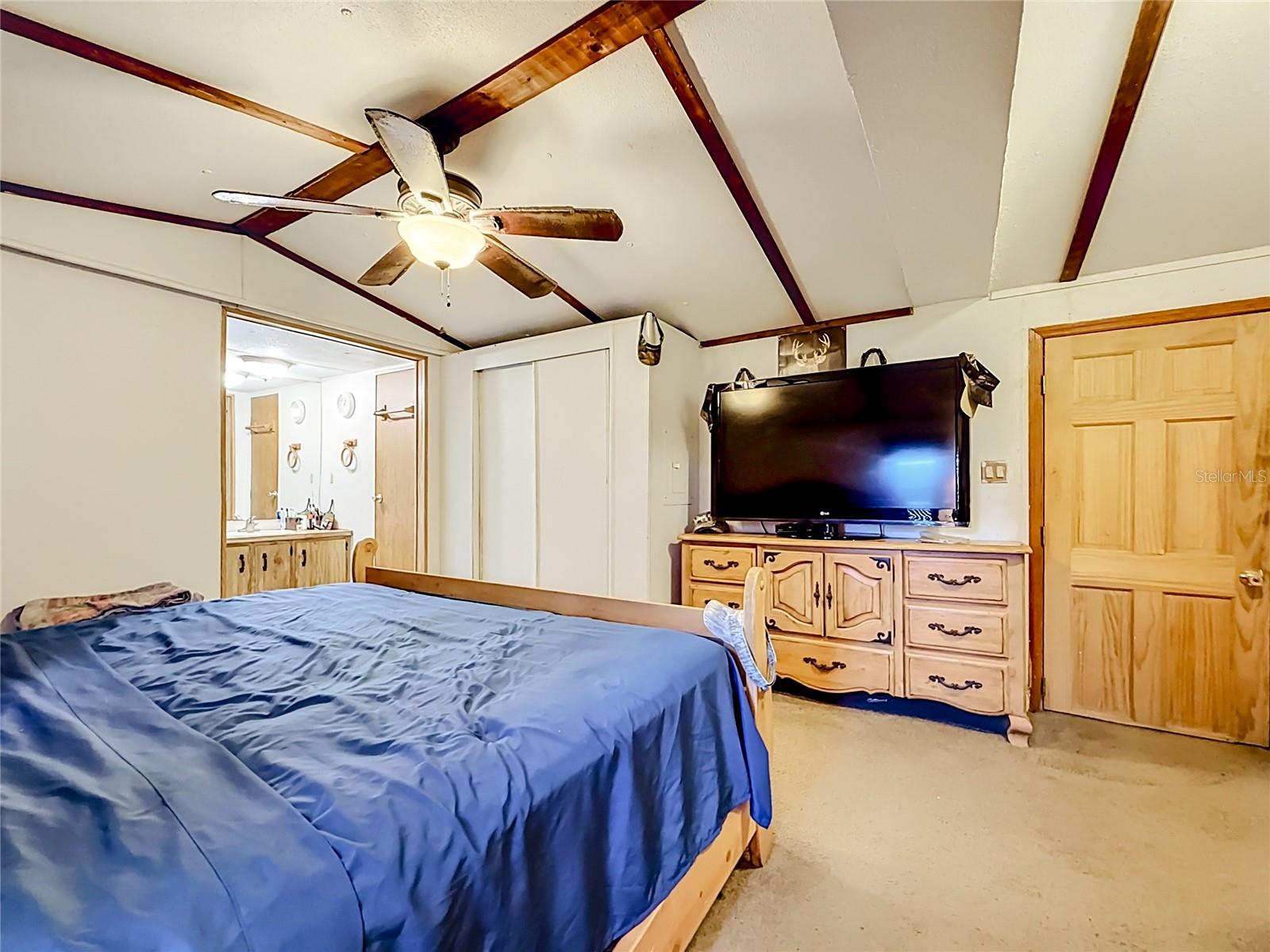 ACREAGE & UNREC - Residential