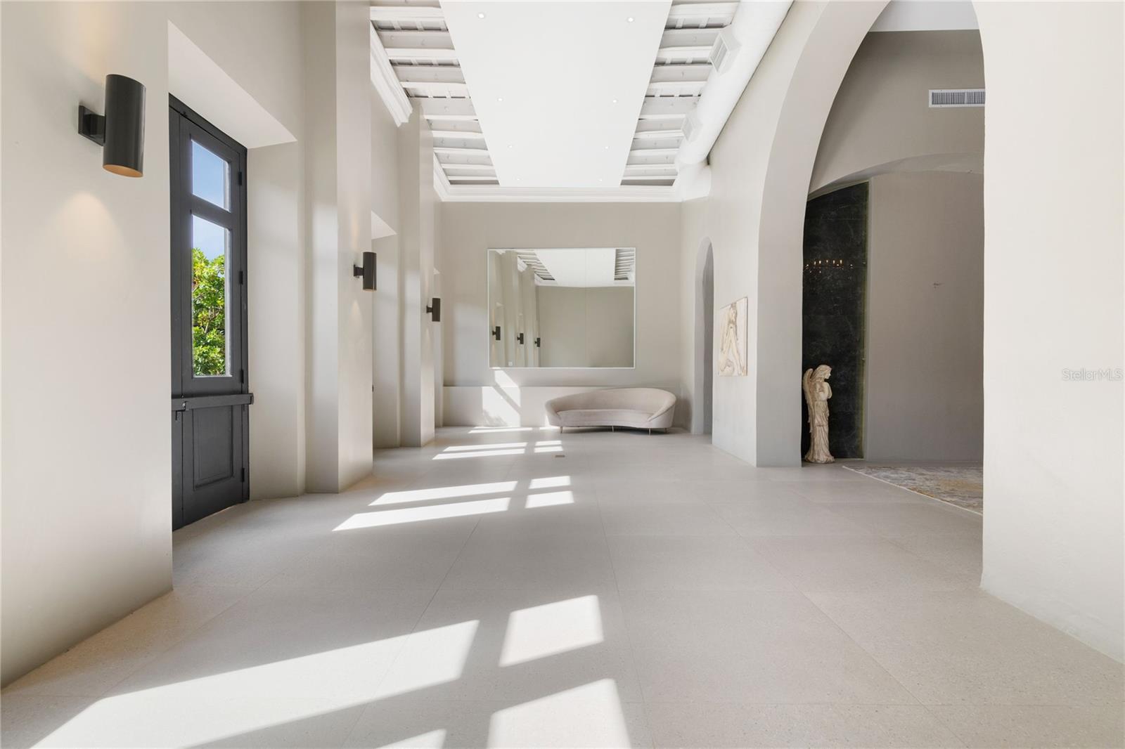 255 RECINTO SUR - Residential