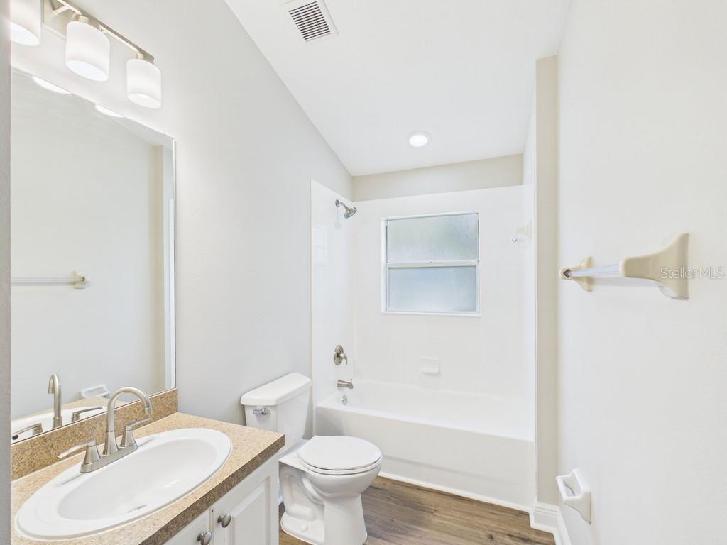 OAK HILL ADD TO BRKSVL - Residential