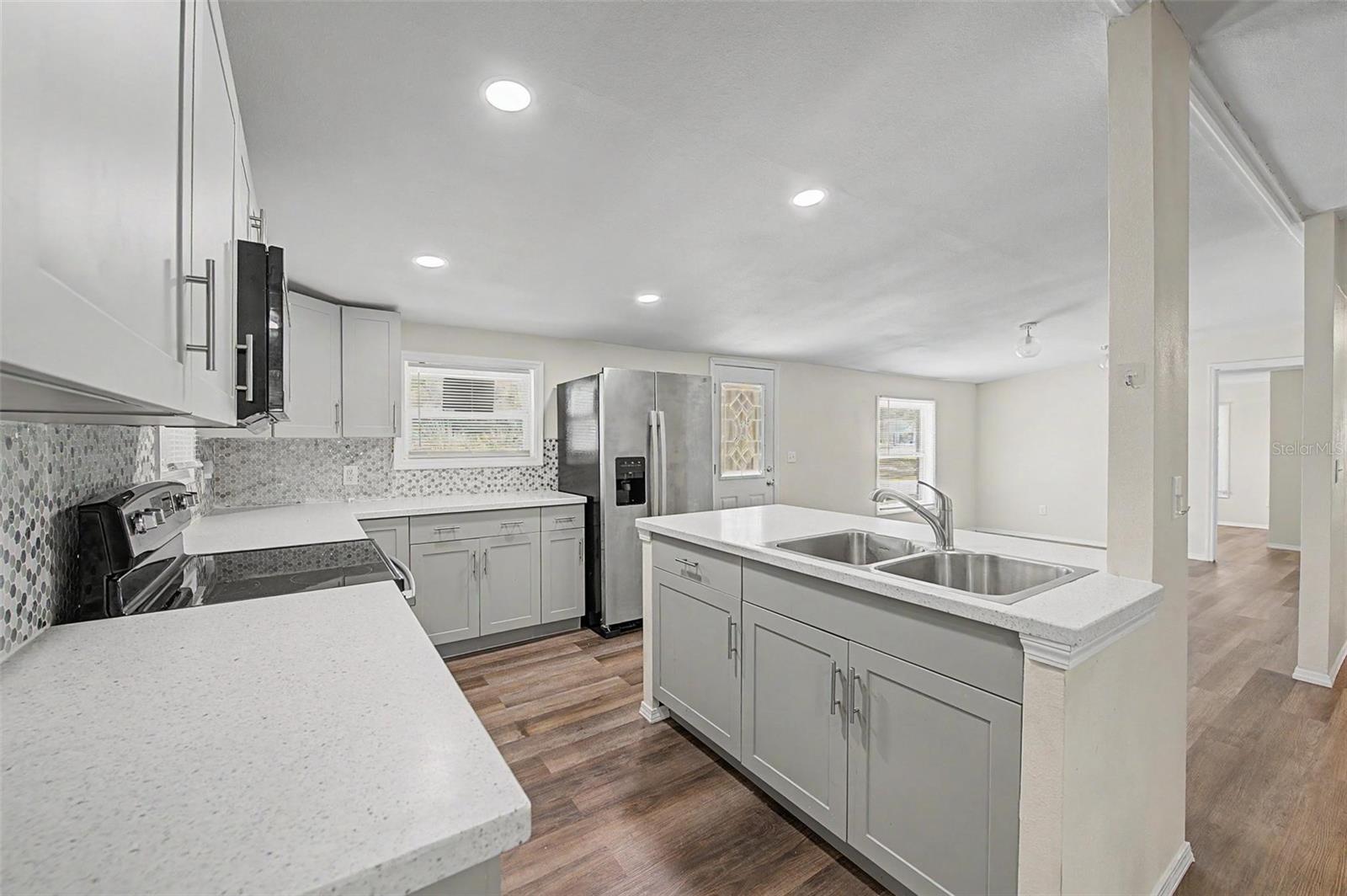 HIGH POINT MH SUB - Residential