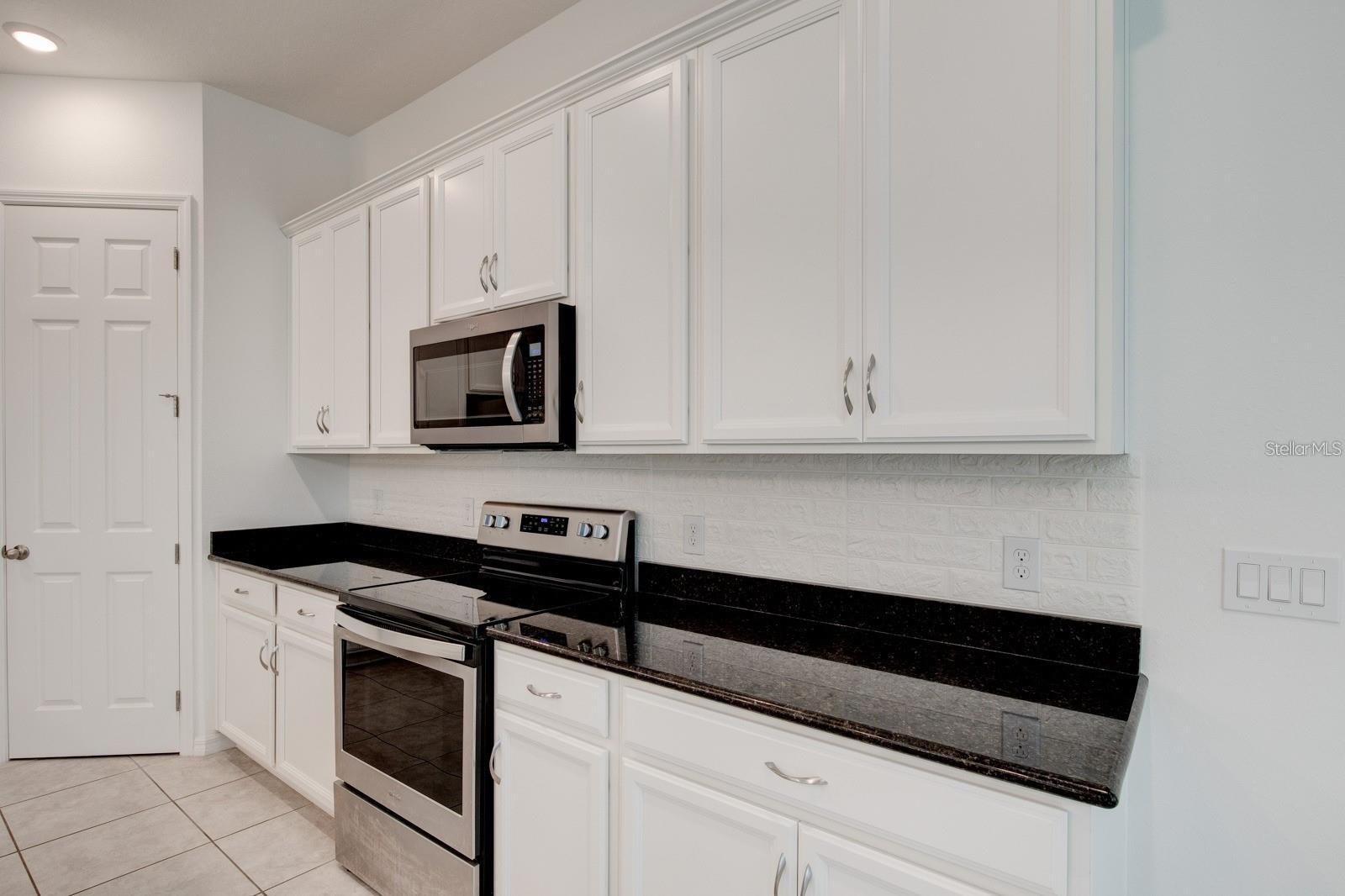 WATERMARK PH 2B - Residential Lease