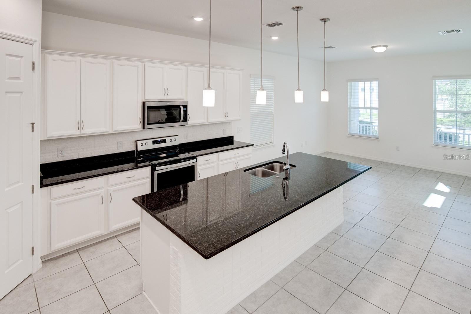 WATERMARK PH 2B - Residential Lease