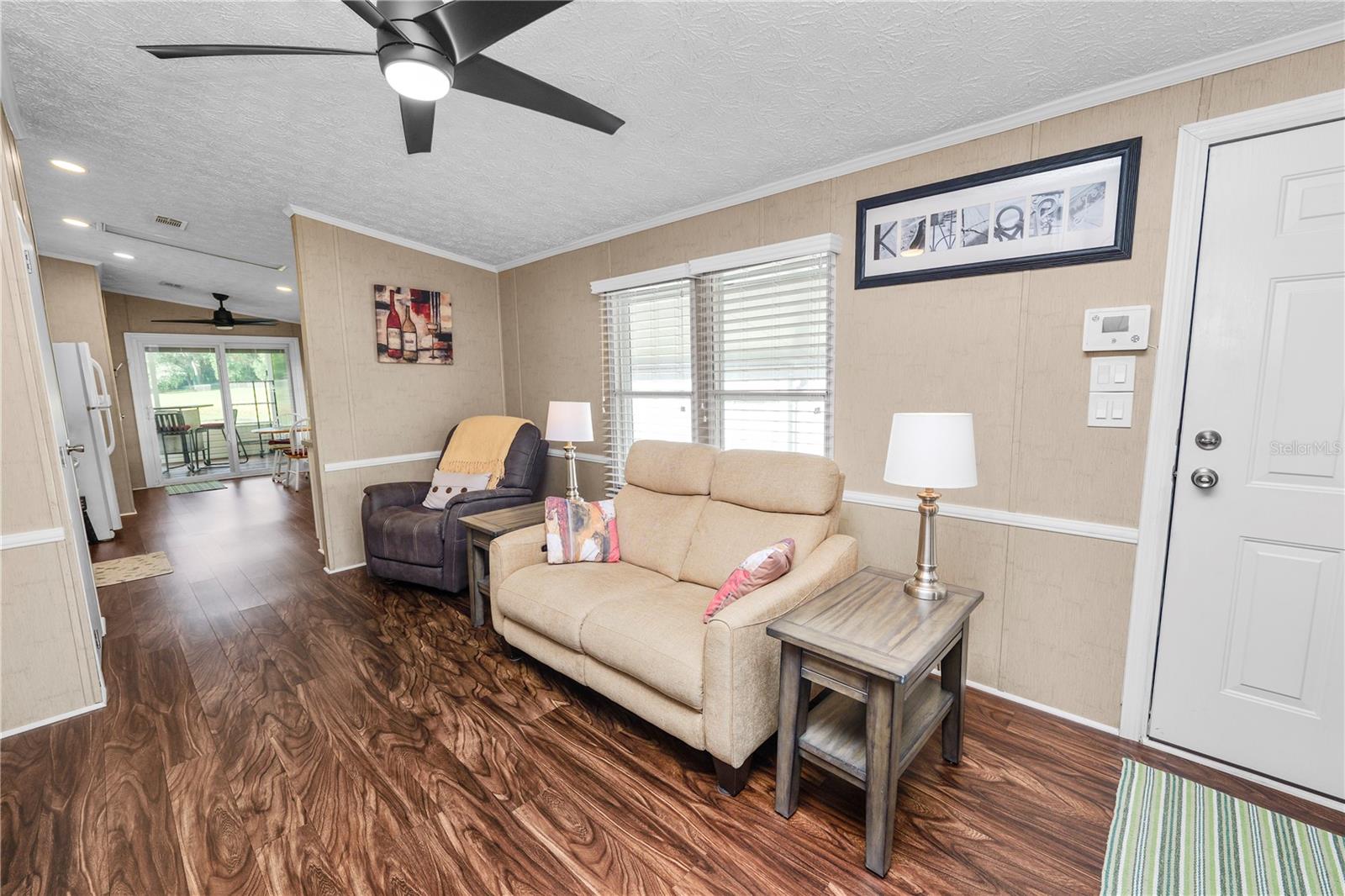 LAKESIDE HILLS ESTATES - Residential