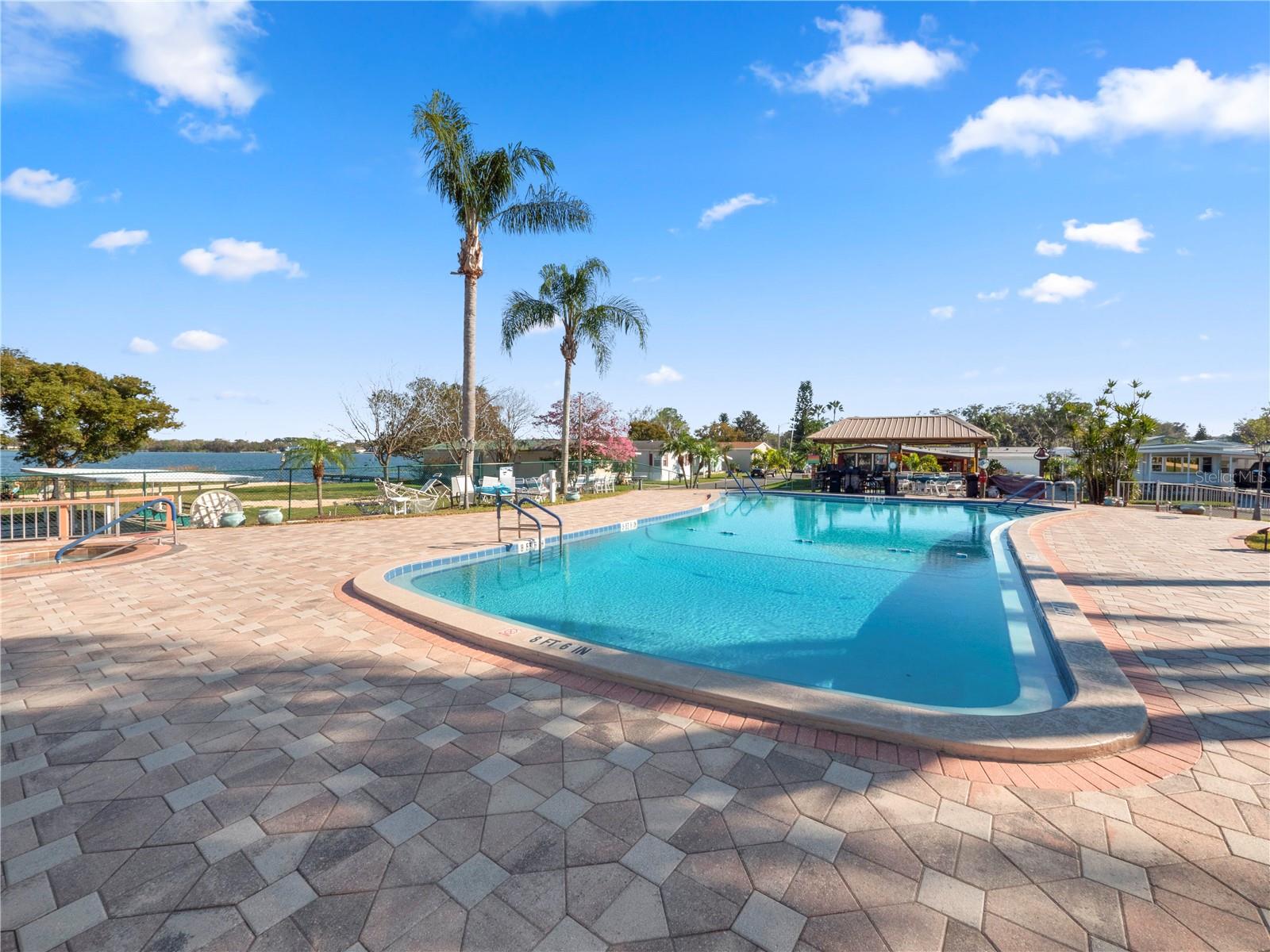 LAKESIDE HILLS ESTATES - Residential