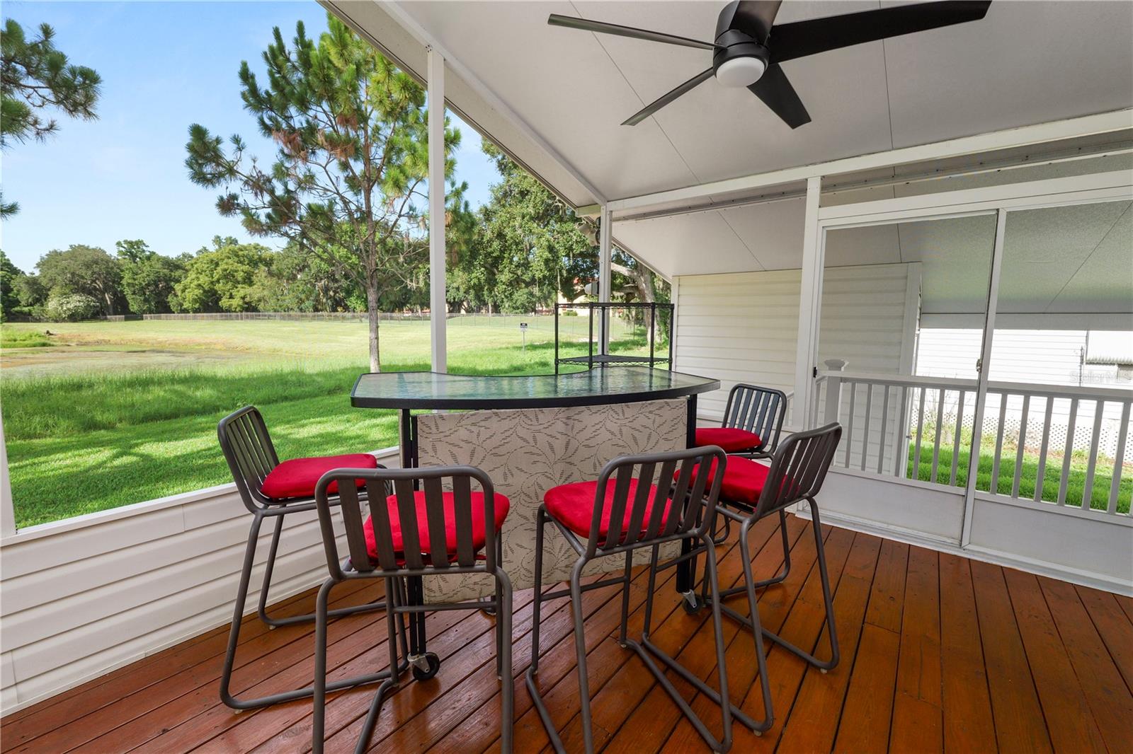 LAKESIDE HILLS ESTATES - Residential